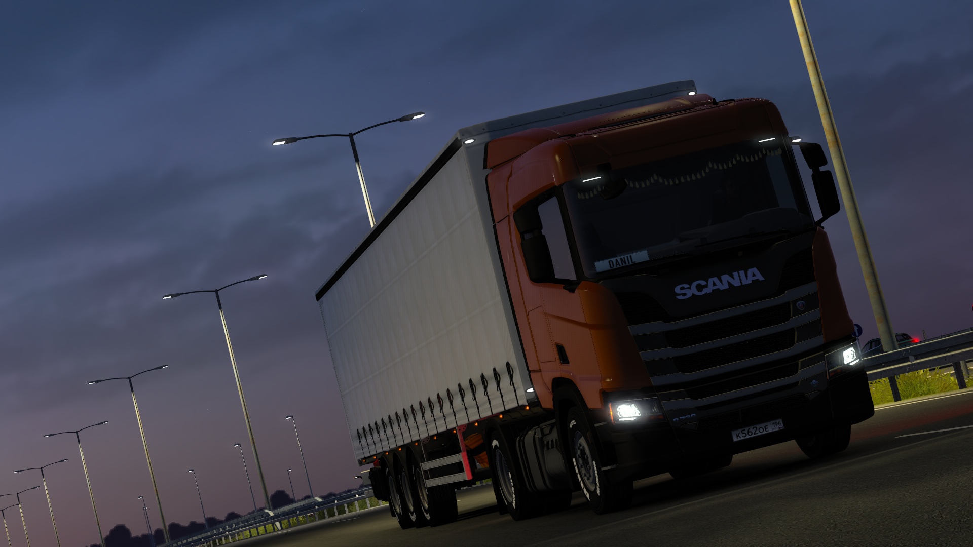 Image by danilvrntssv