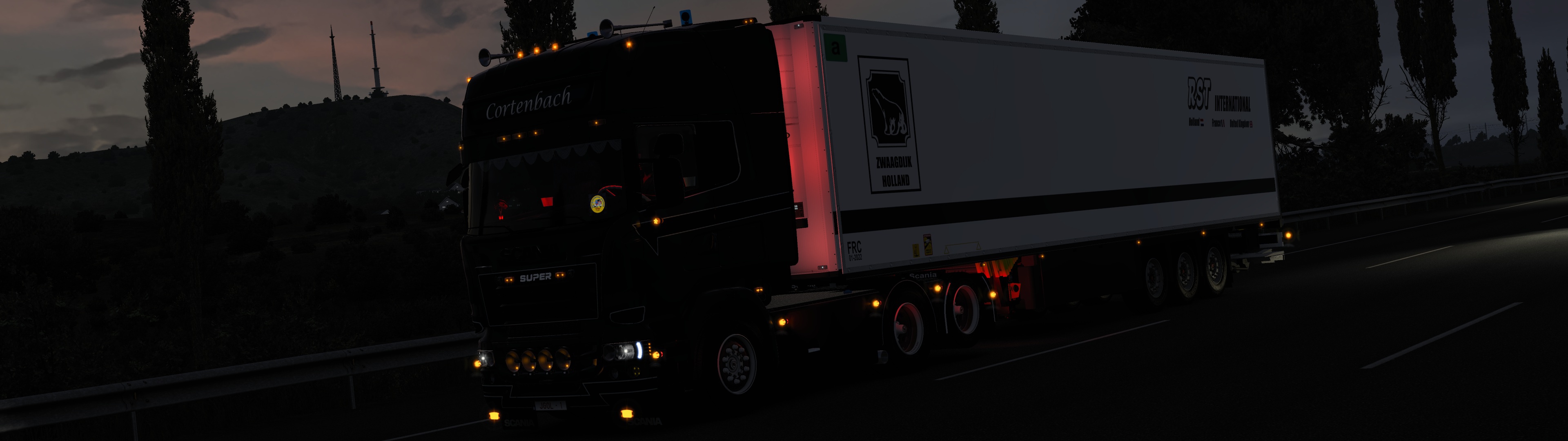 Image by justincortenbach