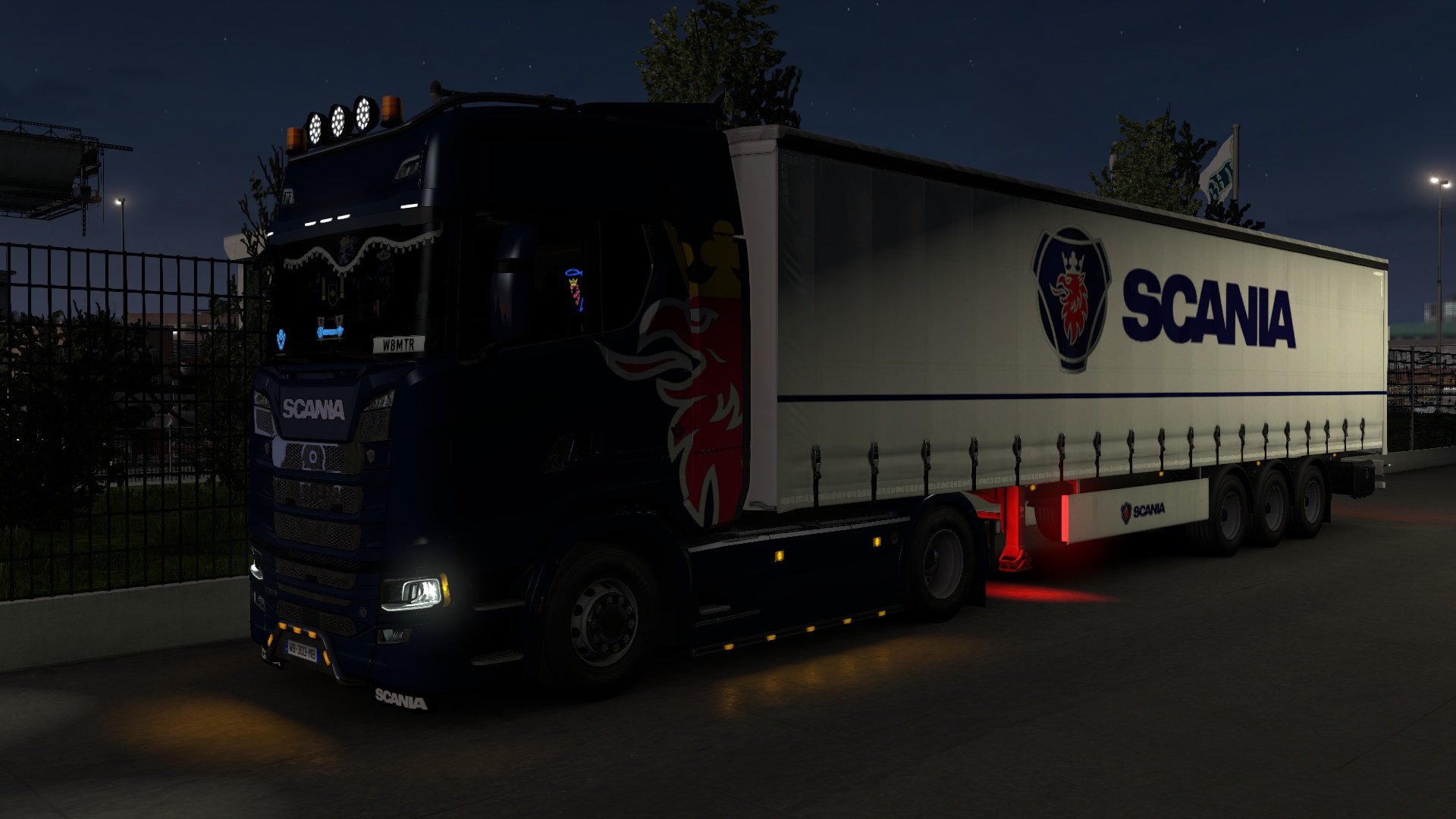 Image by minibarjots