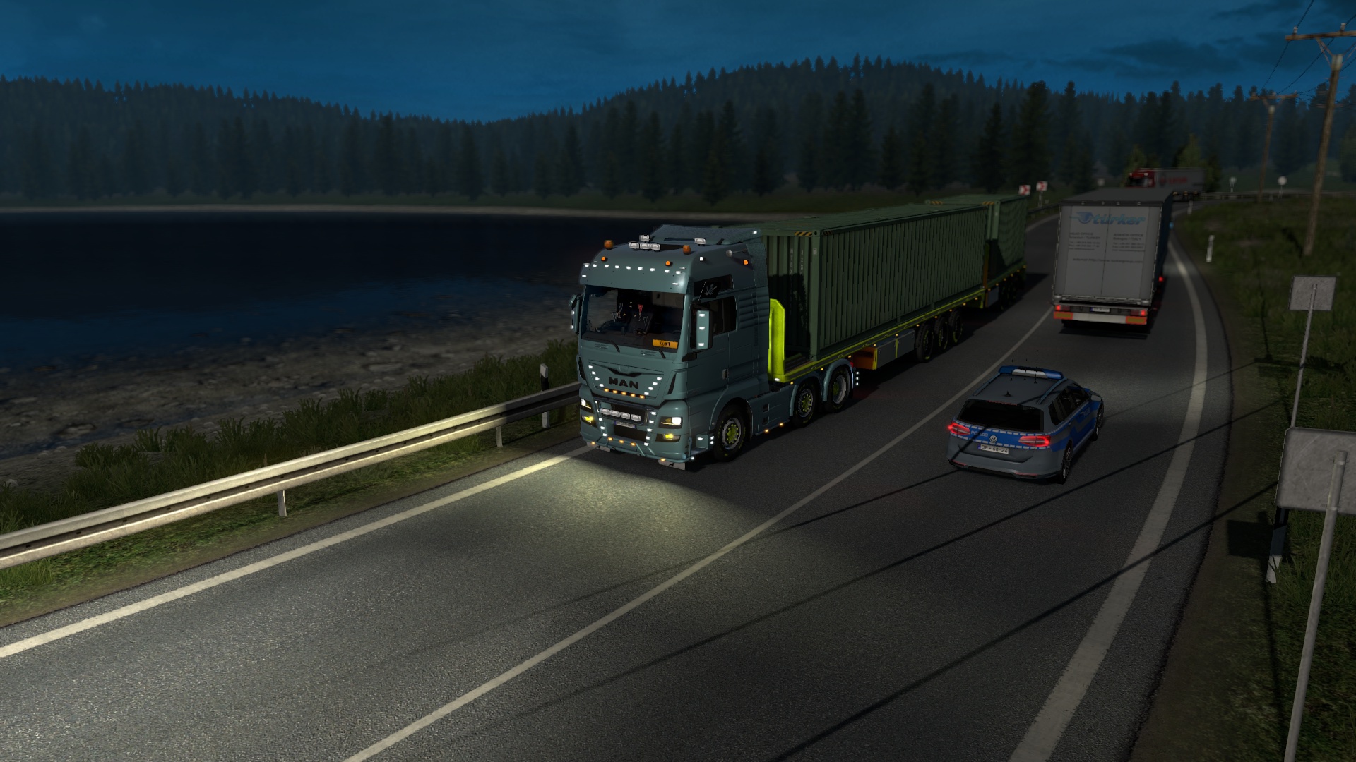 Image by AydoganKunt