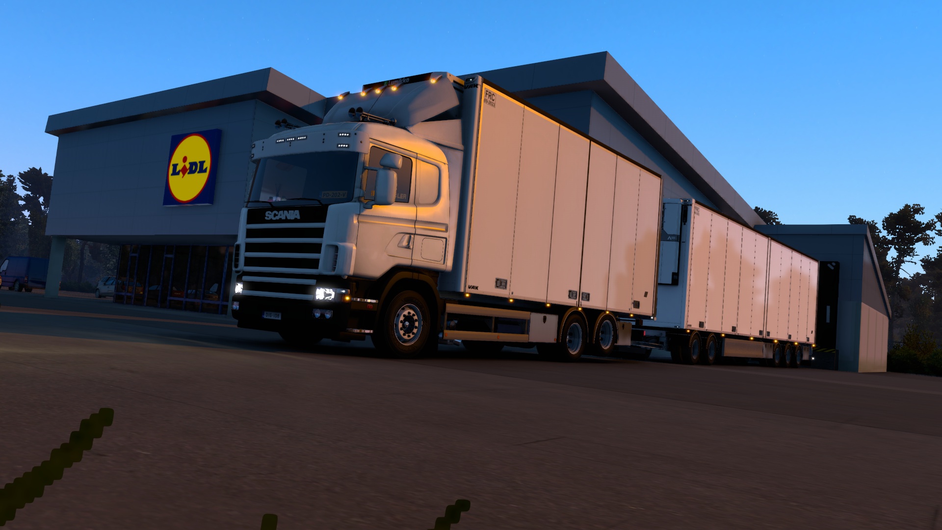 Image by PersikkaPete