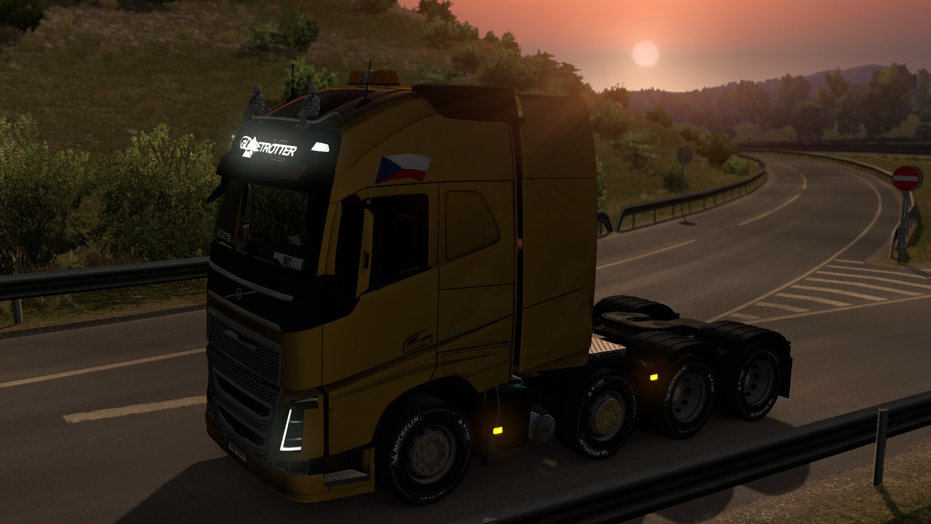 Image by TubewayArmy