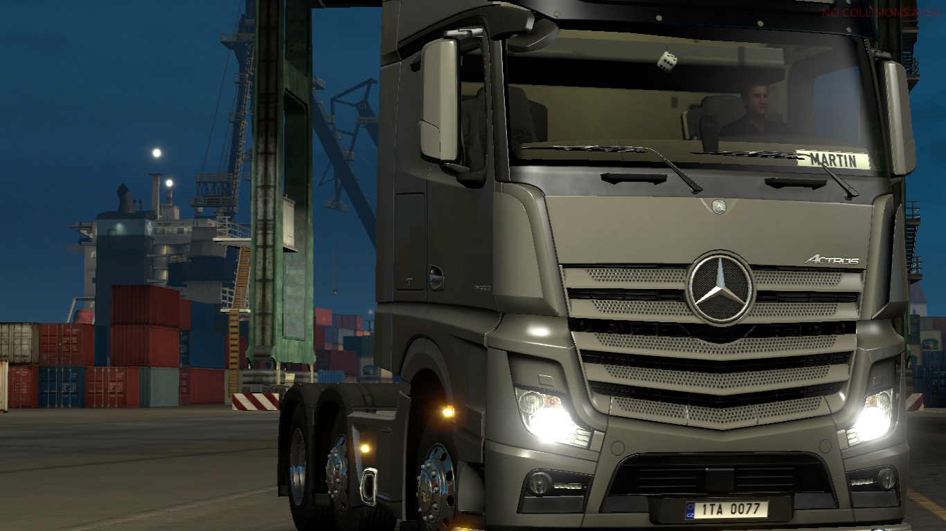 Image by MartyRoziik