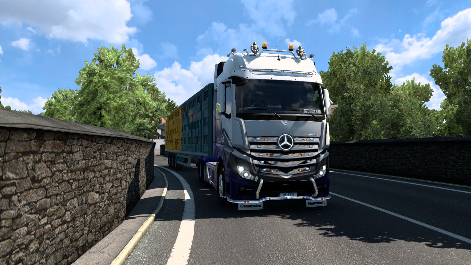 Image by thomasthamrt