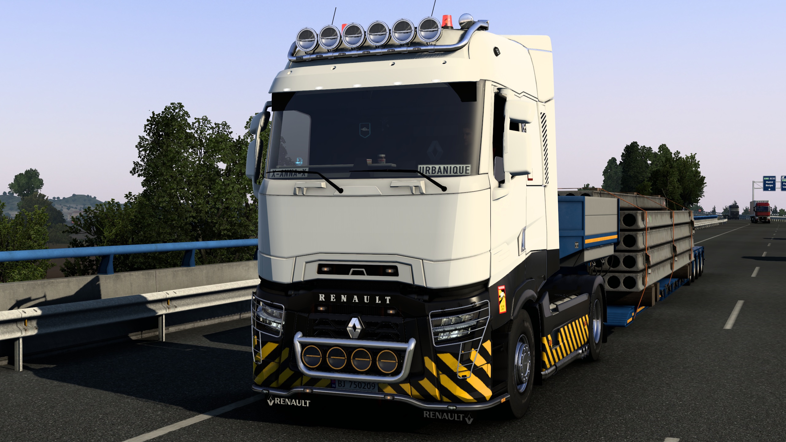 Image by urbanique75