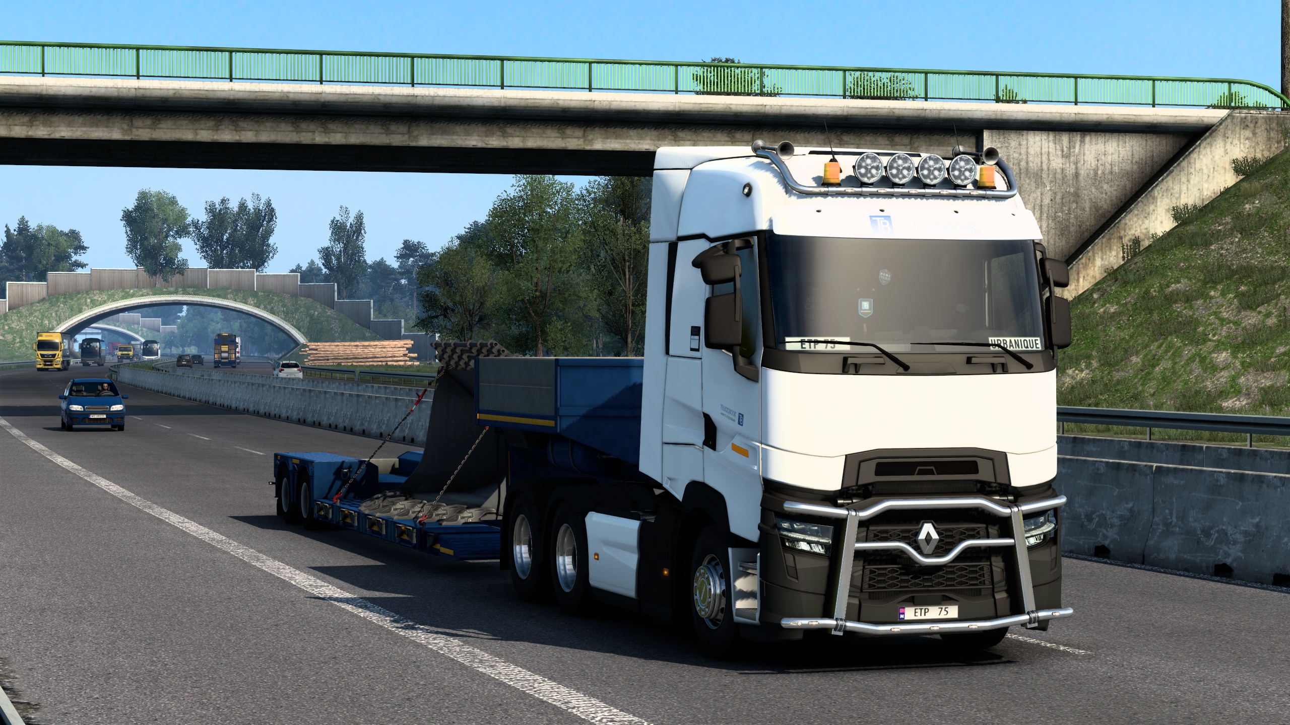 Image by urbanique75