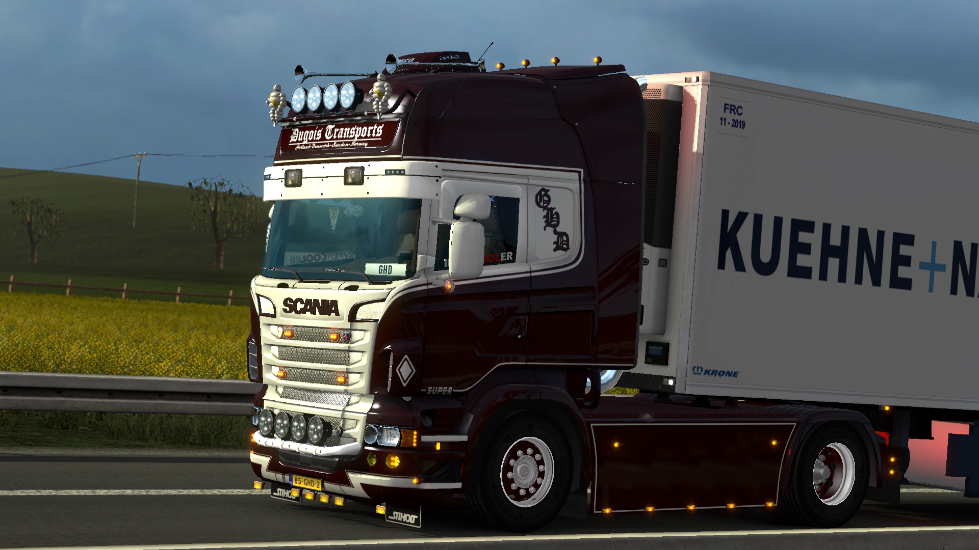 Image by GustavoDugois