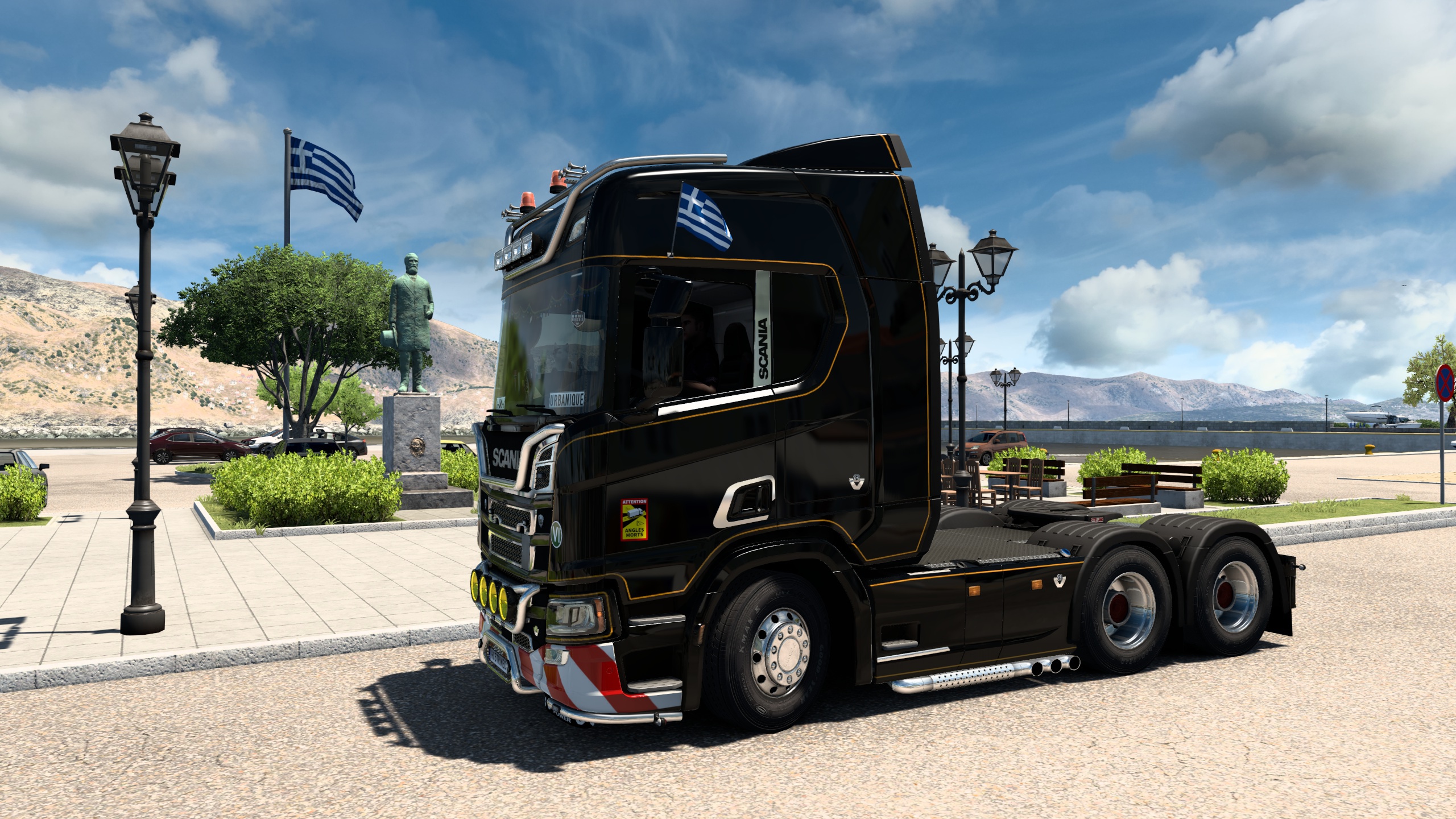 Image by urbanique75