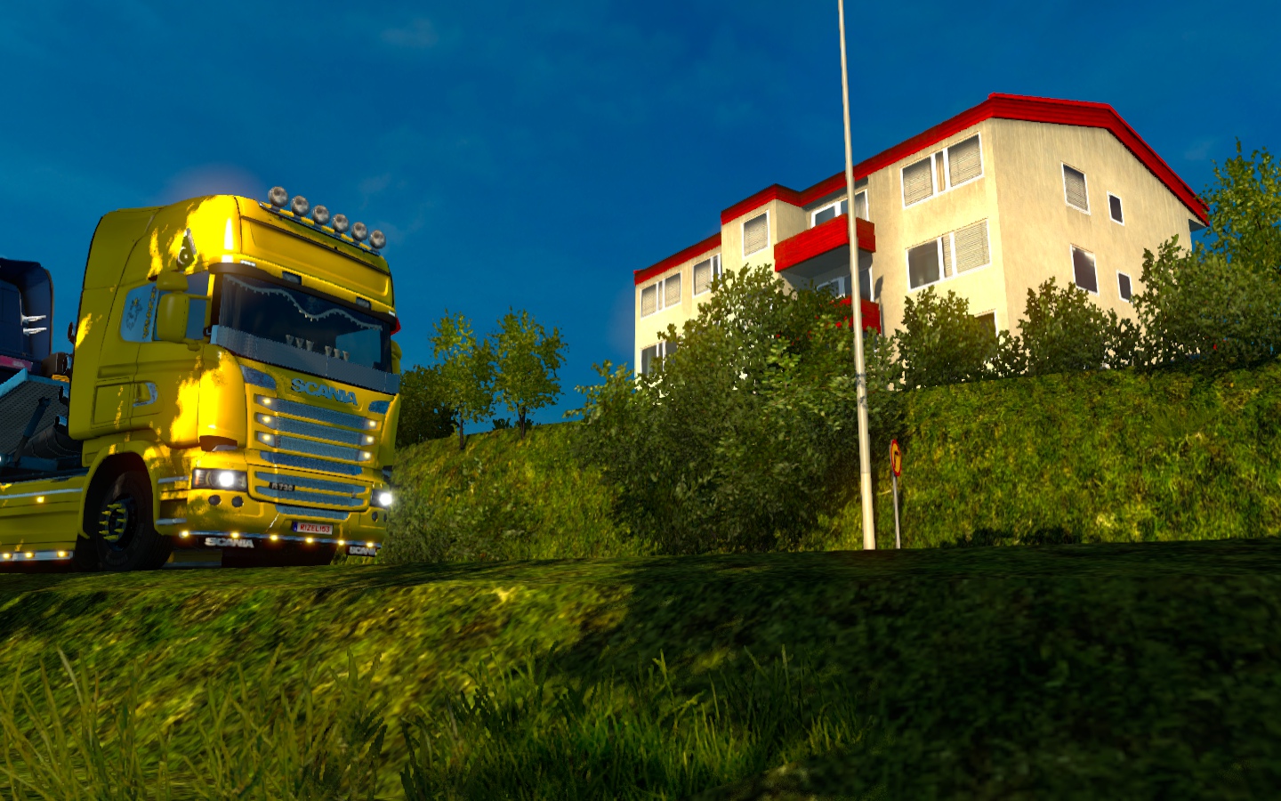 Image by alikaraorji