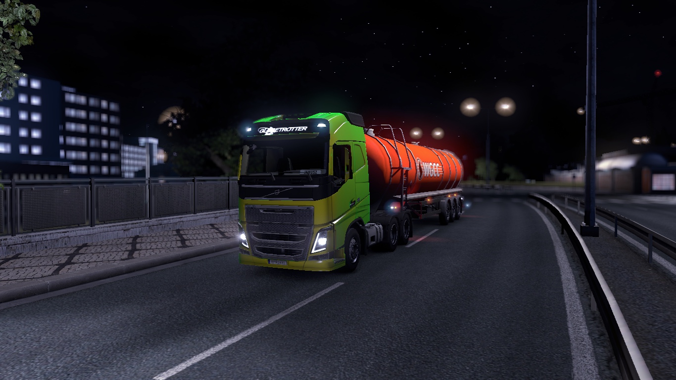Image by JANUSZ