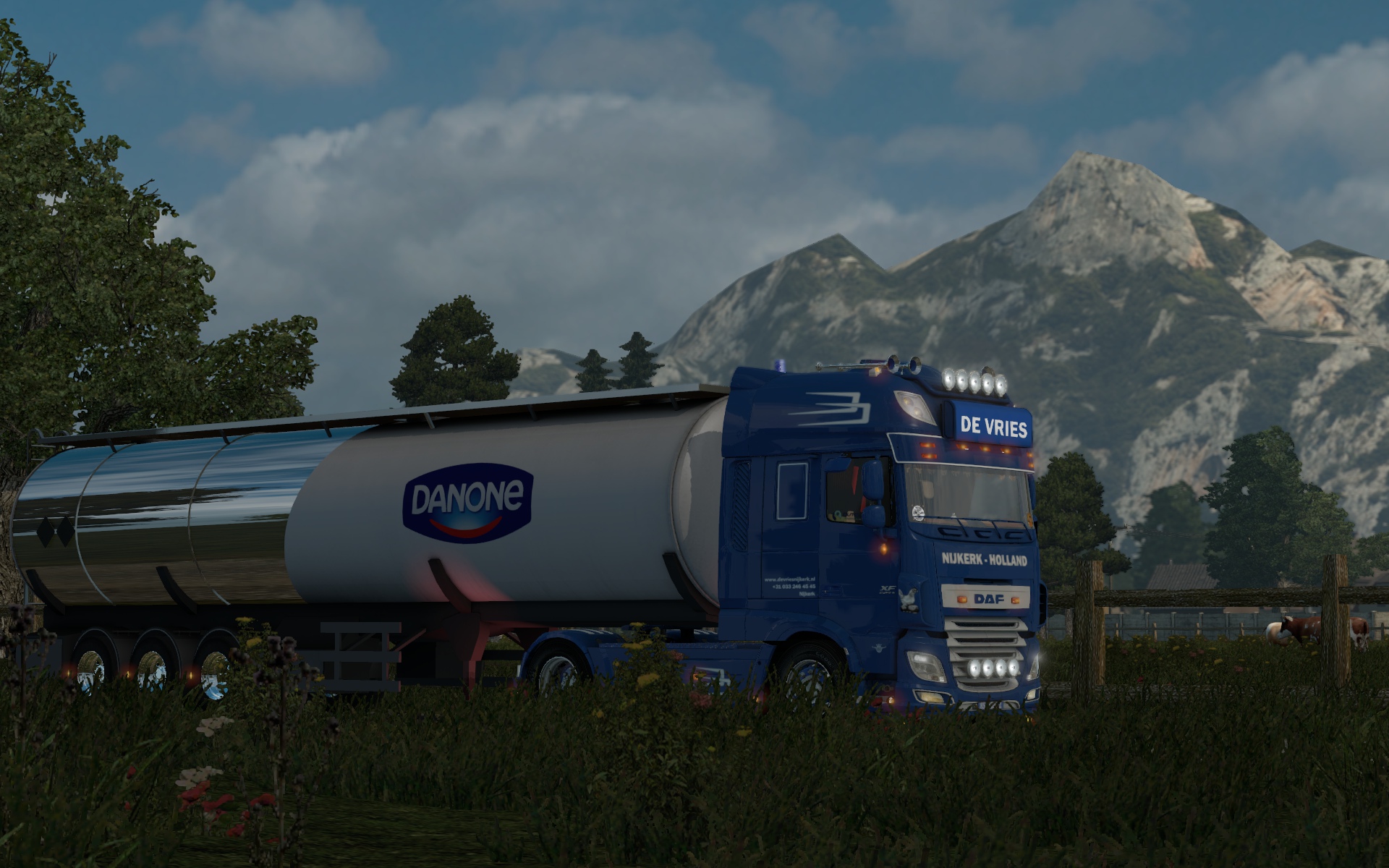 Image by MinimalTango