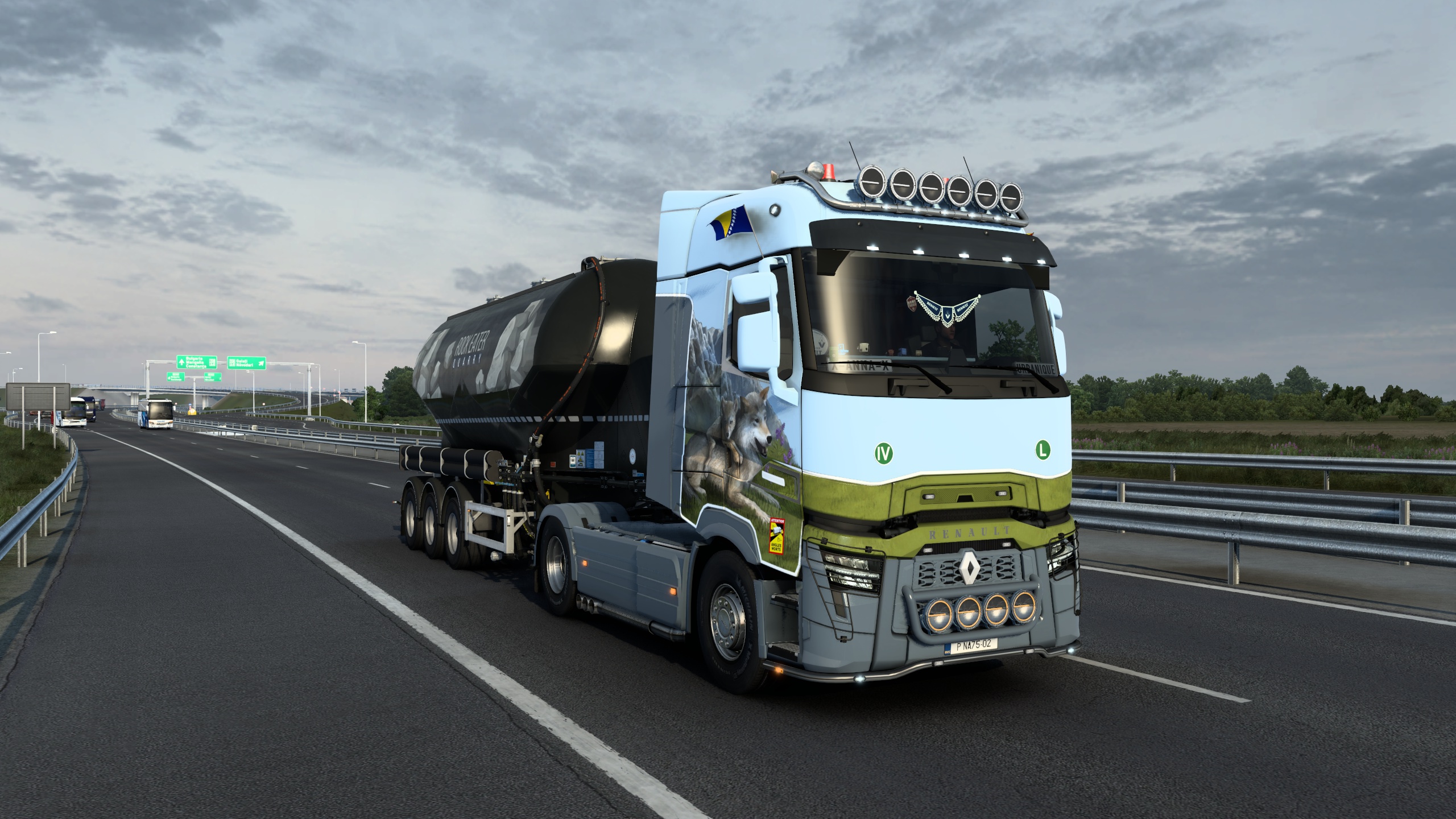 Image by urbanique75