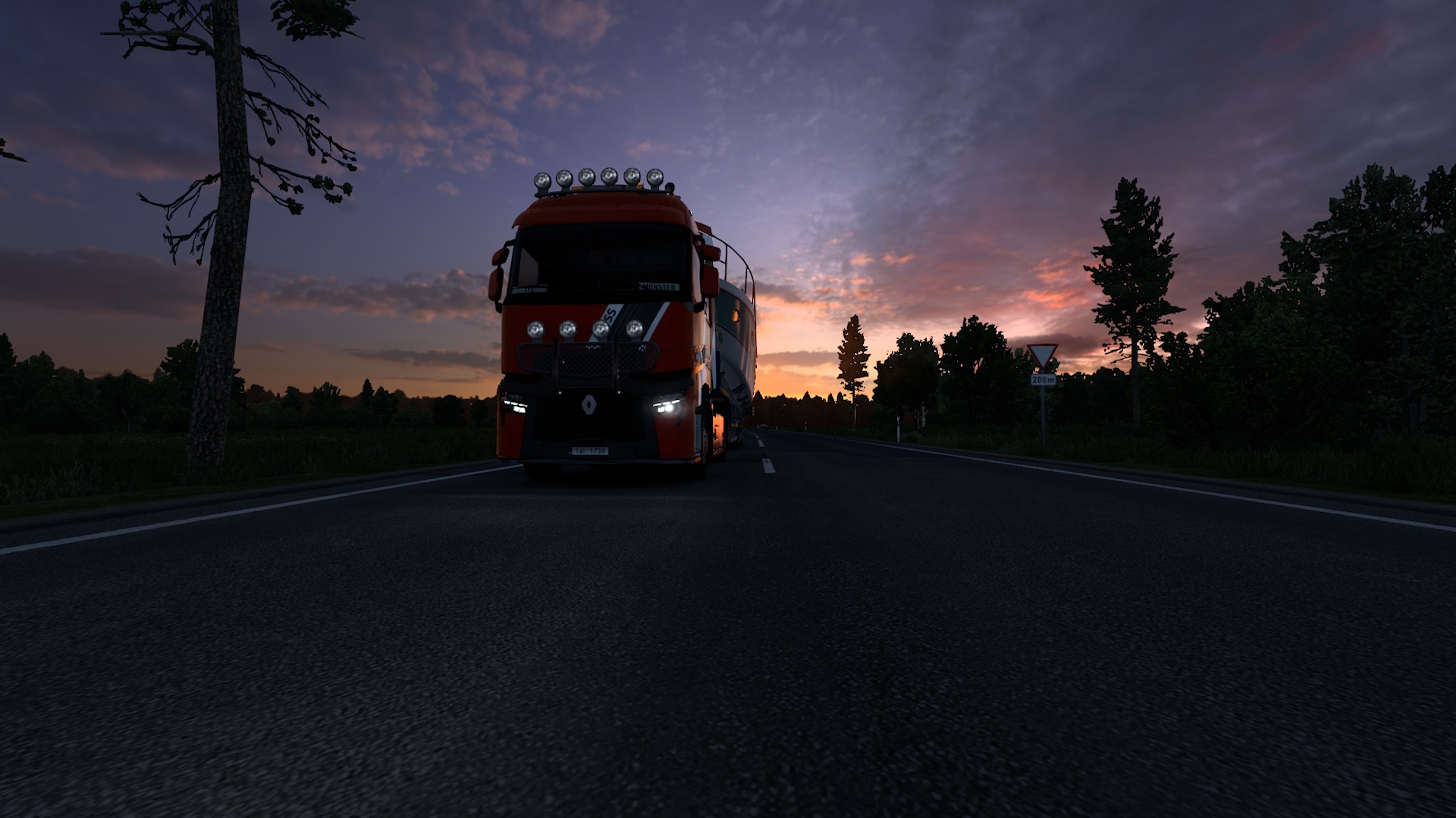 Image by _ItsMonster_