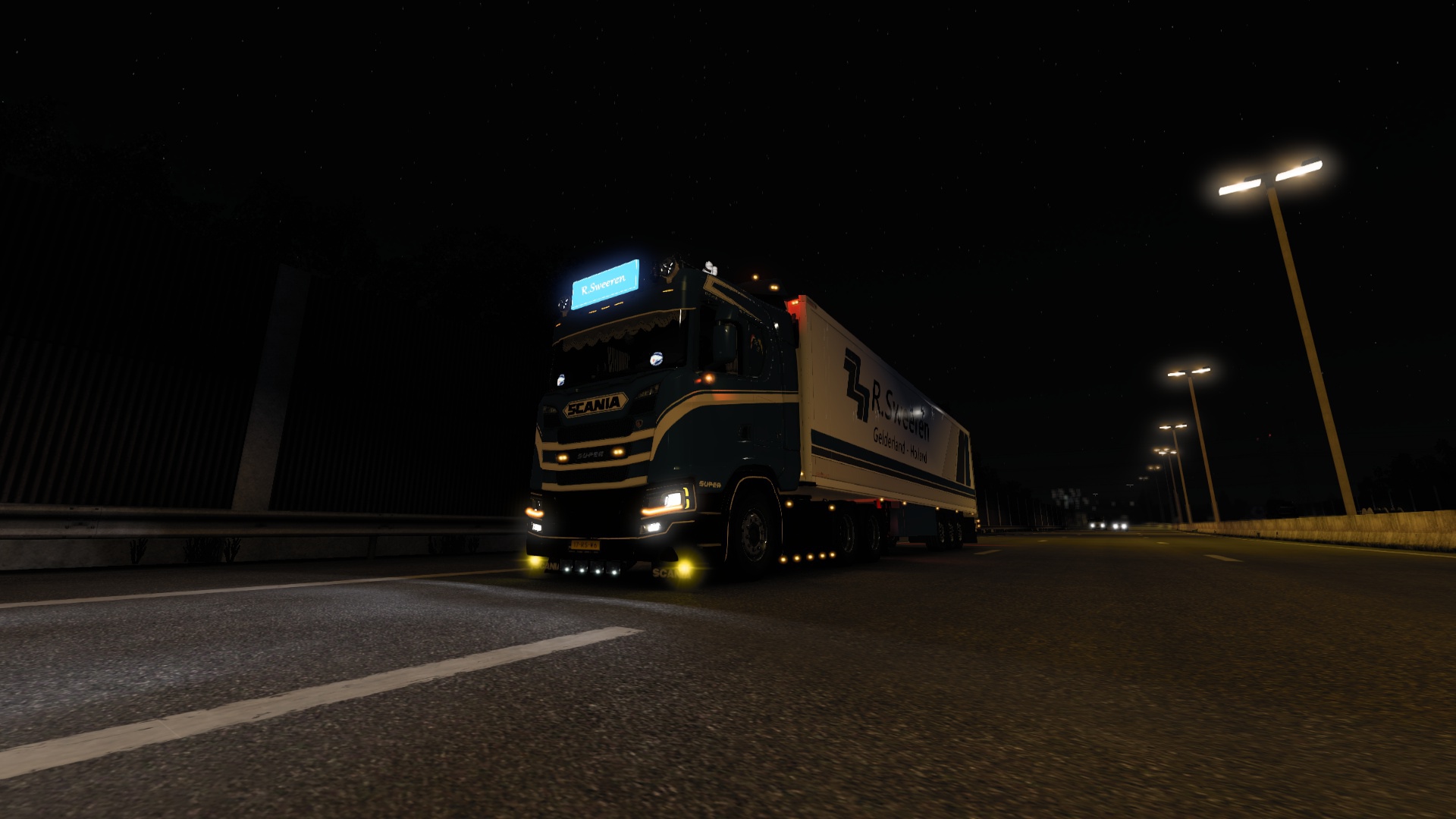 Image by Roel_Sweeren