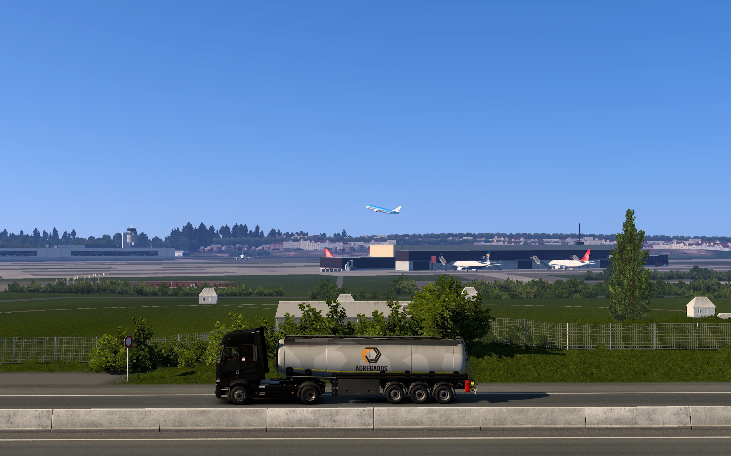 Image by thomaswang350