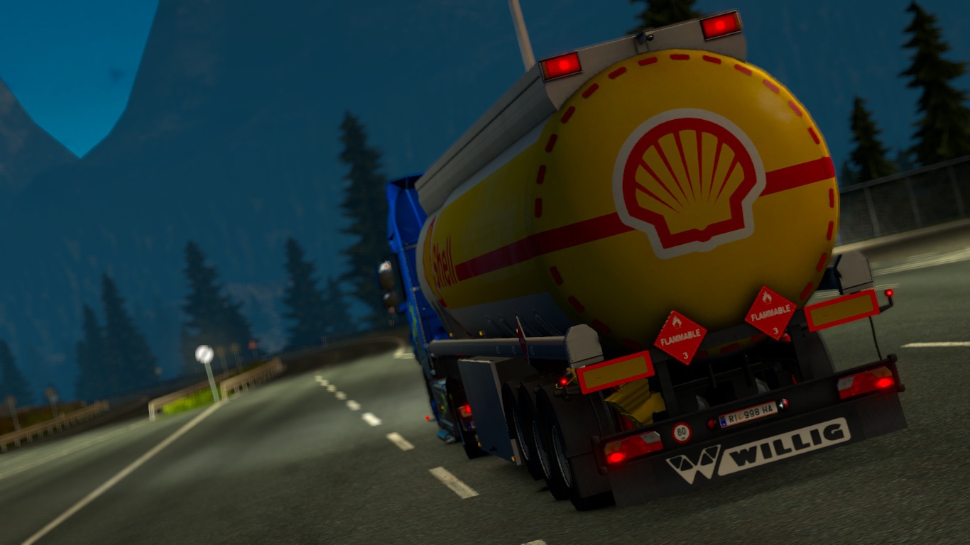 Image by MihaiTeodor