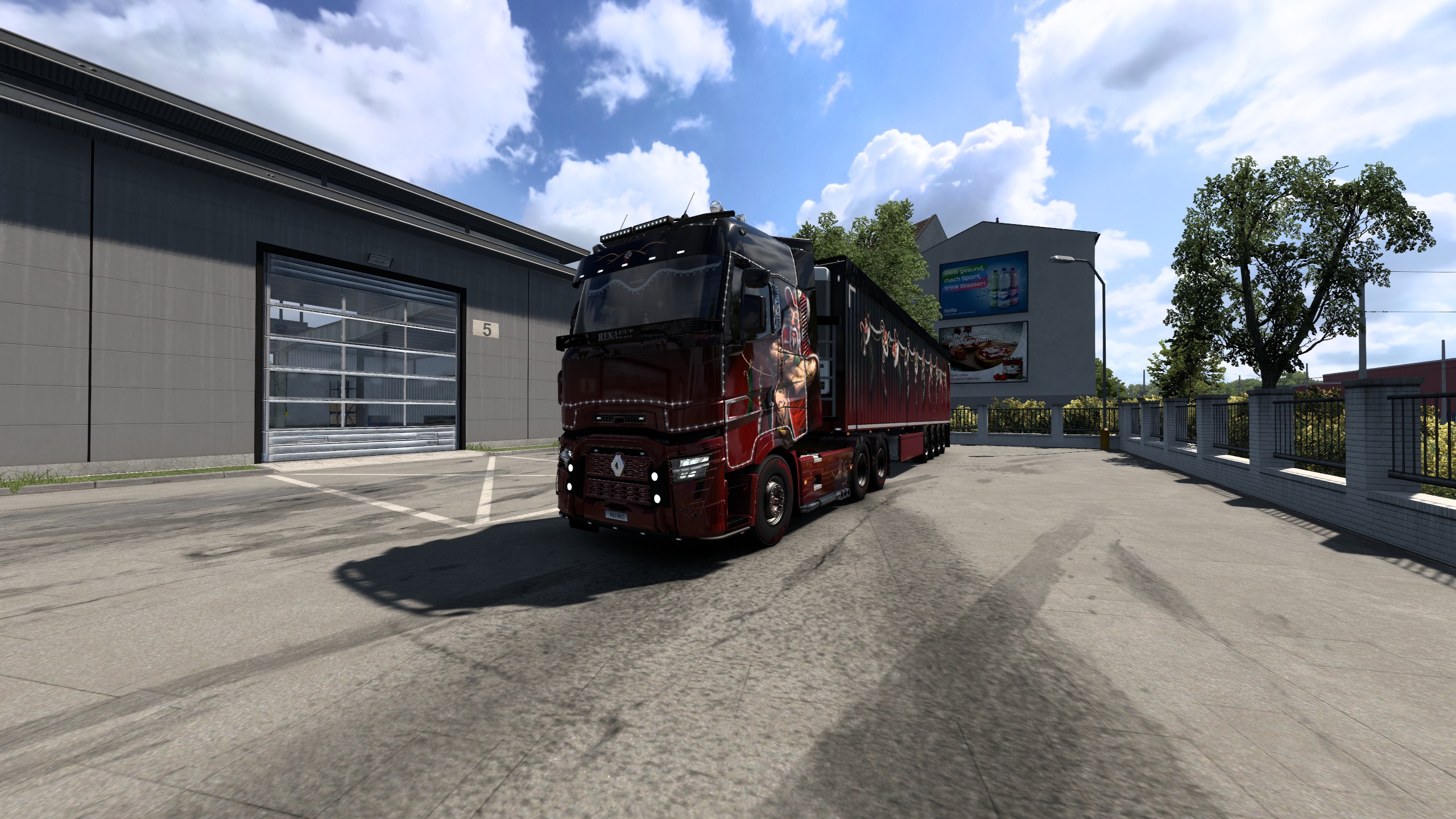 Image by maximustrucks