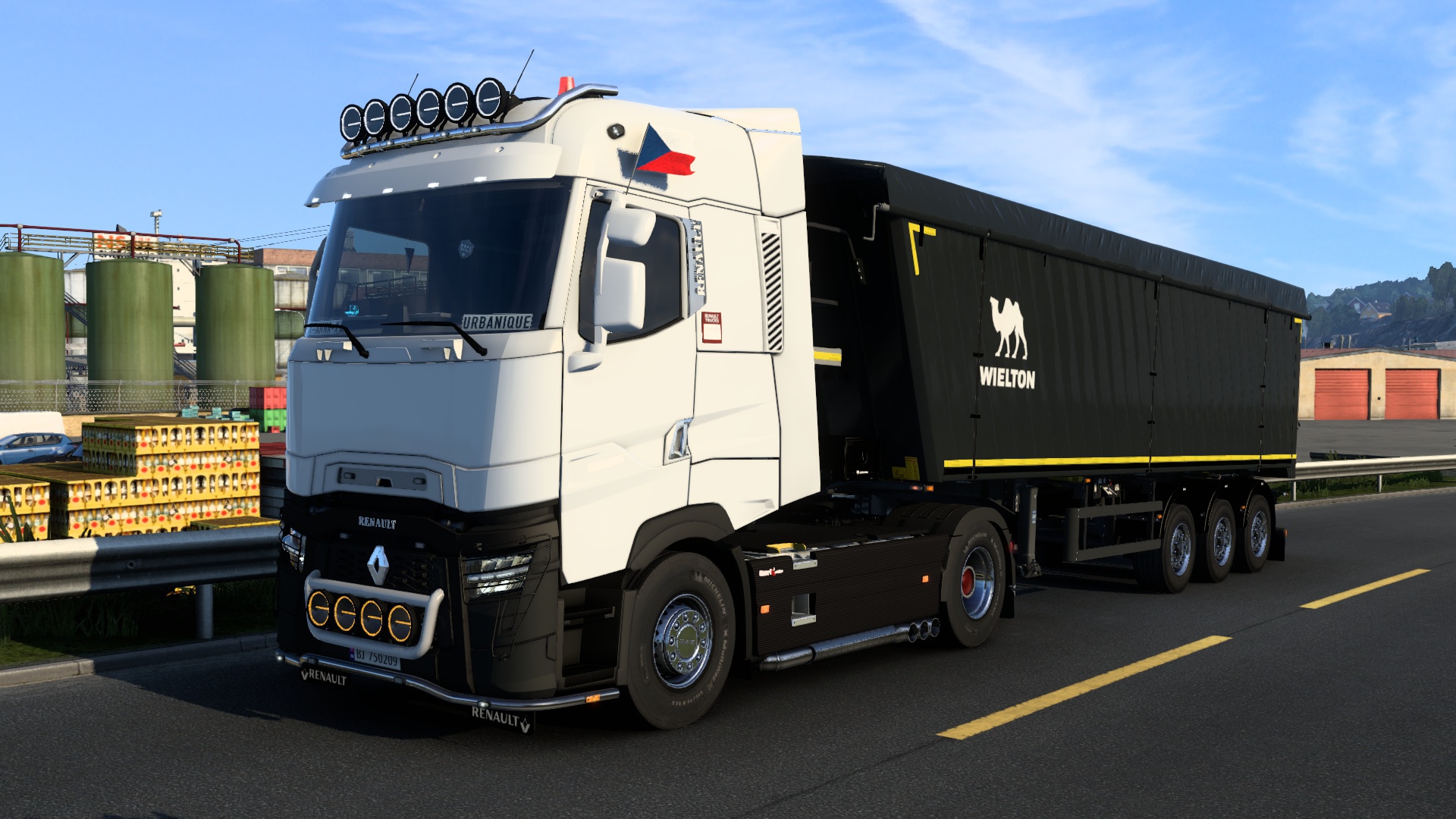 Image by urbanique75