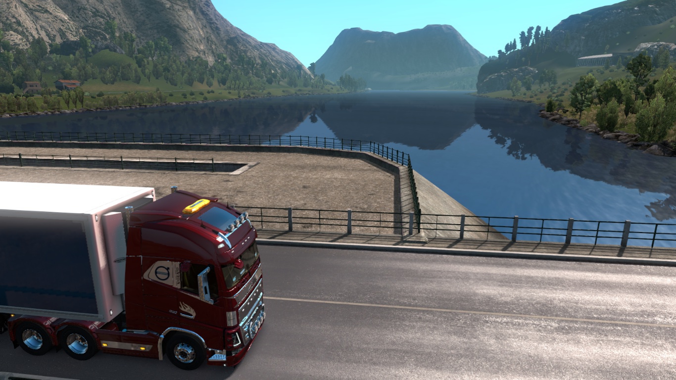 Image by andresbolso11