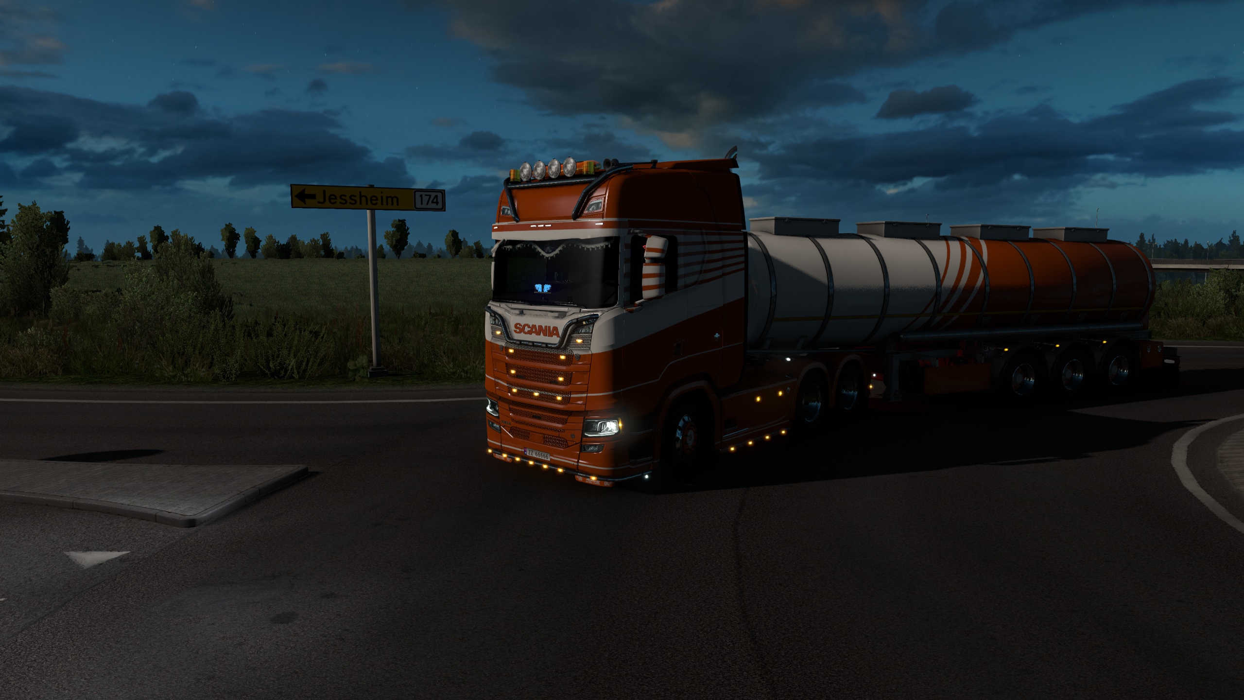 Image by kevinHelgegese