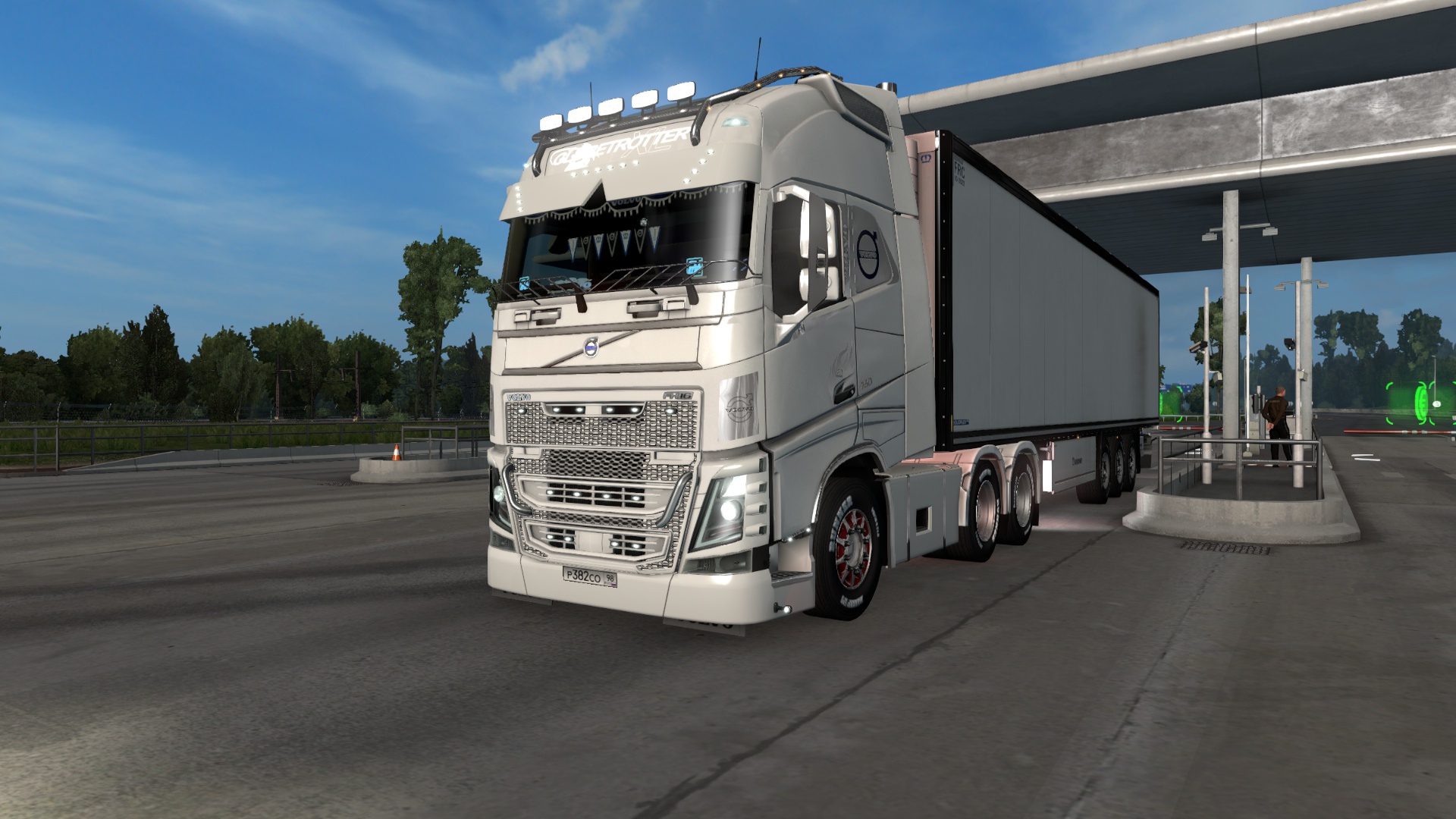 Image by mihalich893