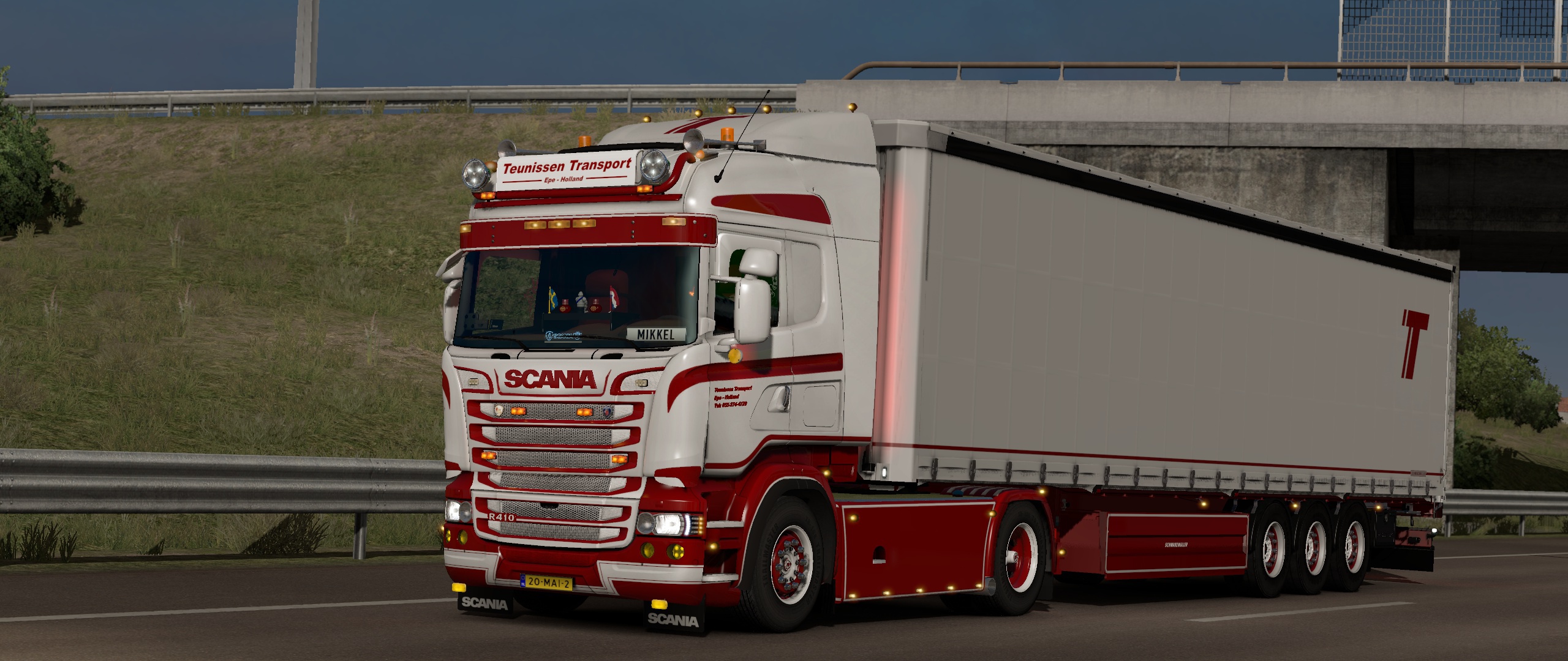 Image by MikkelSmikkel