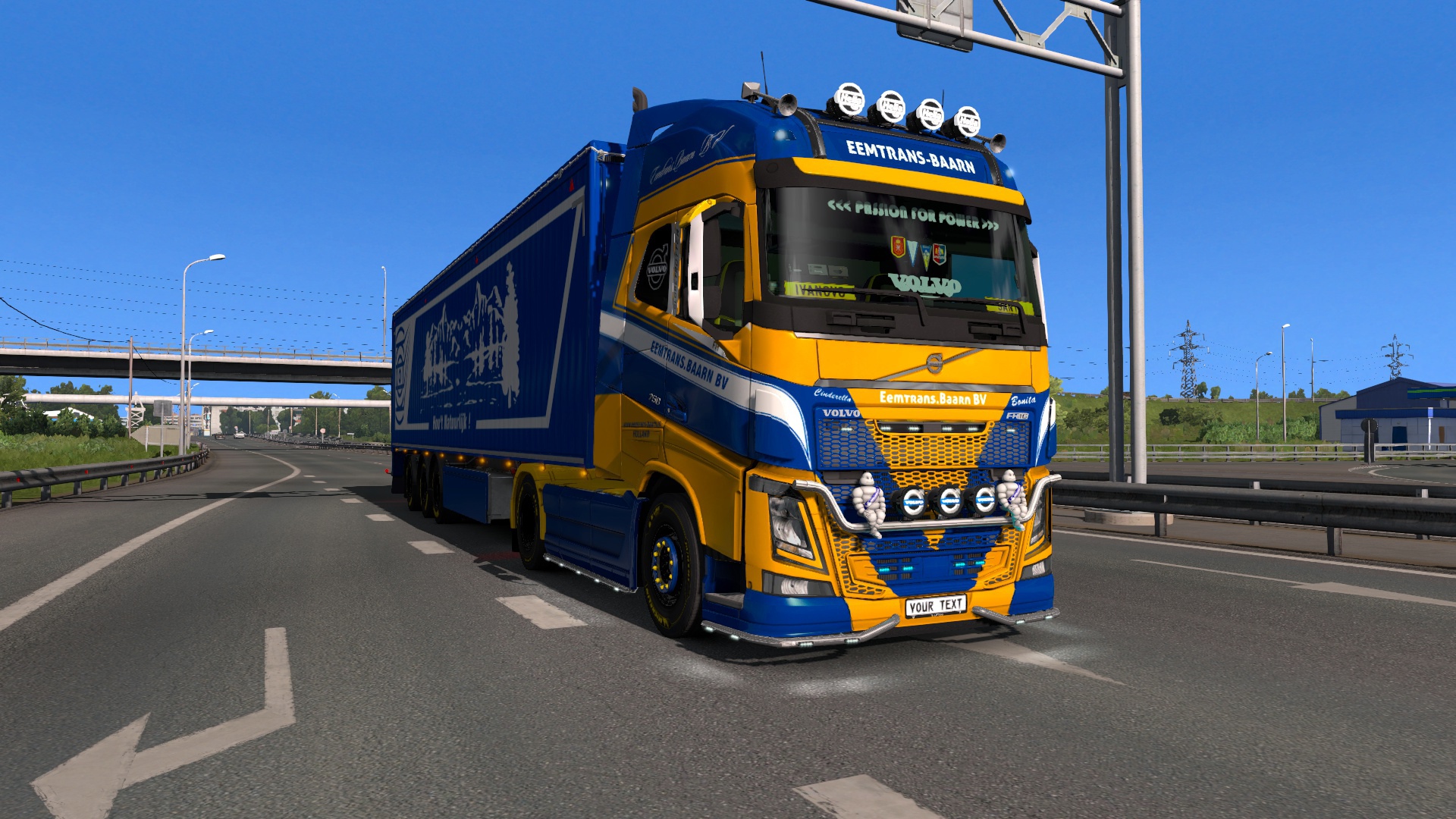 Image by Starshinina