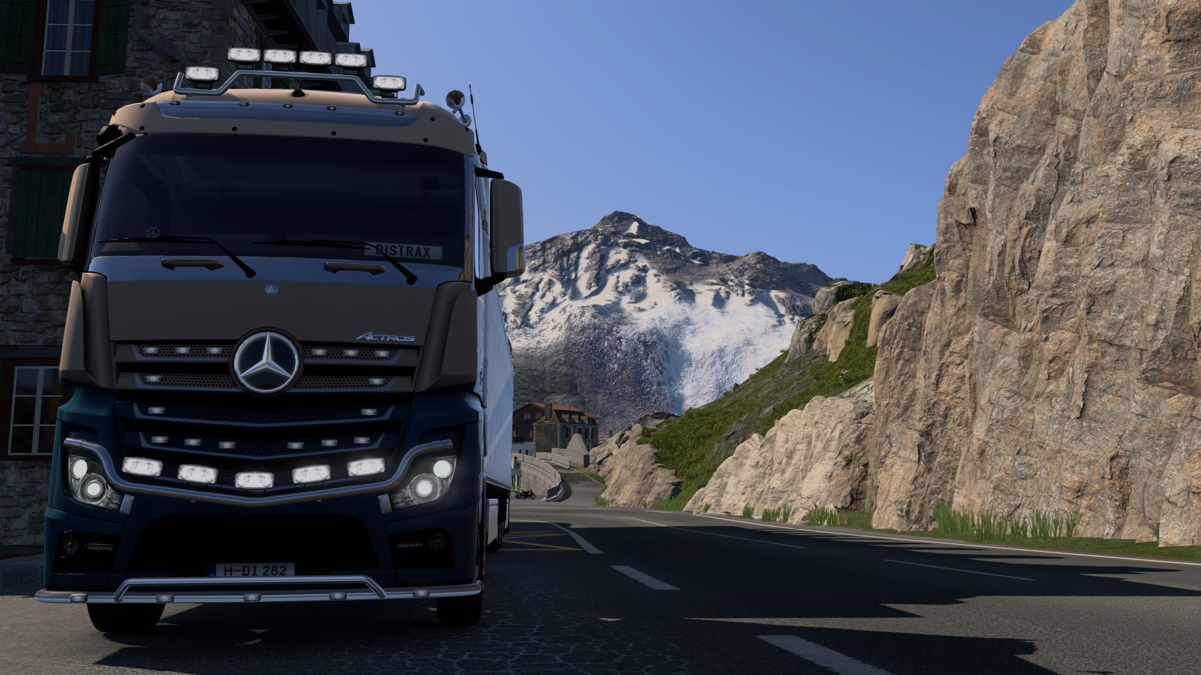 Image by distrax