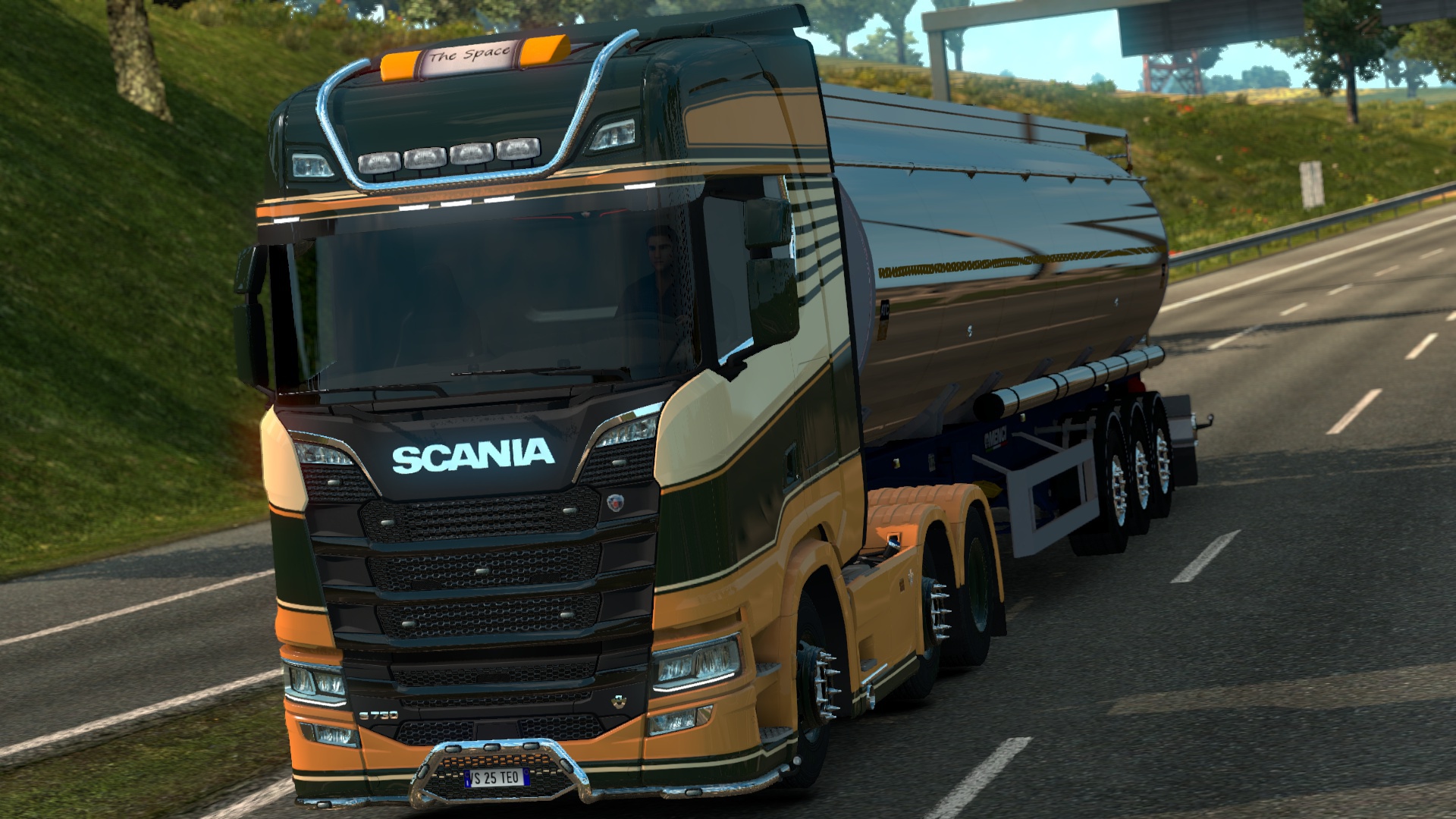 Image by MihaiTeodor