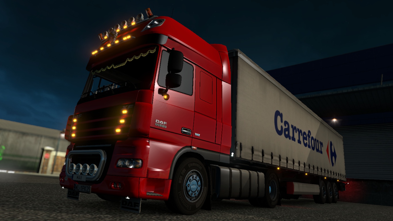 Image by Maxymiliang