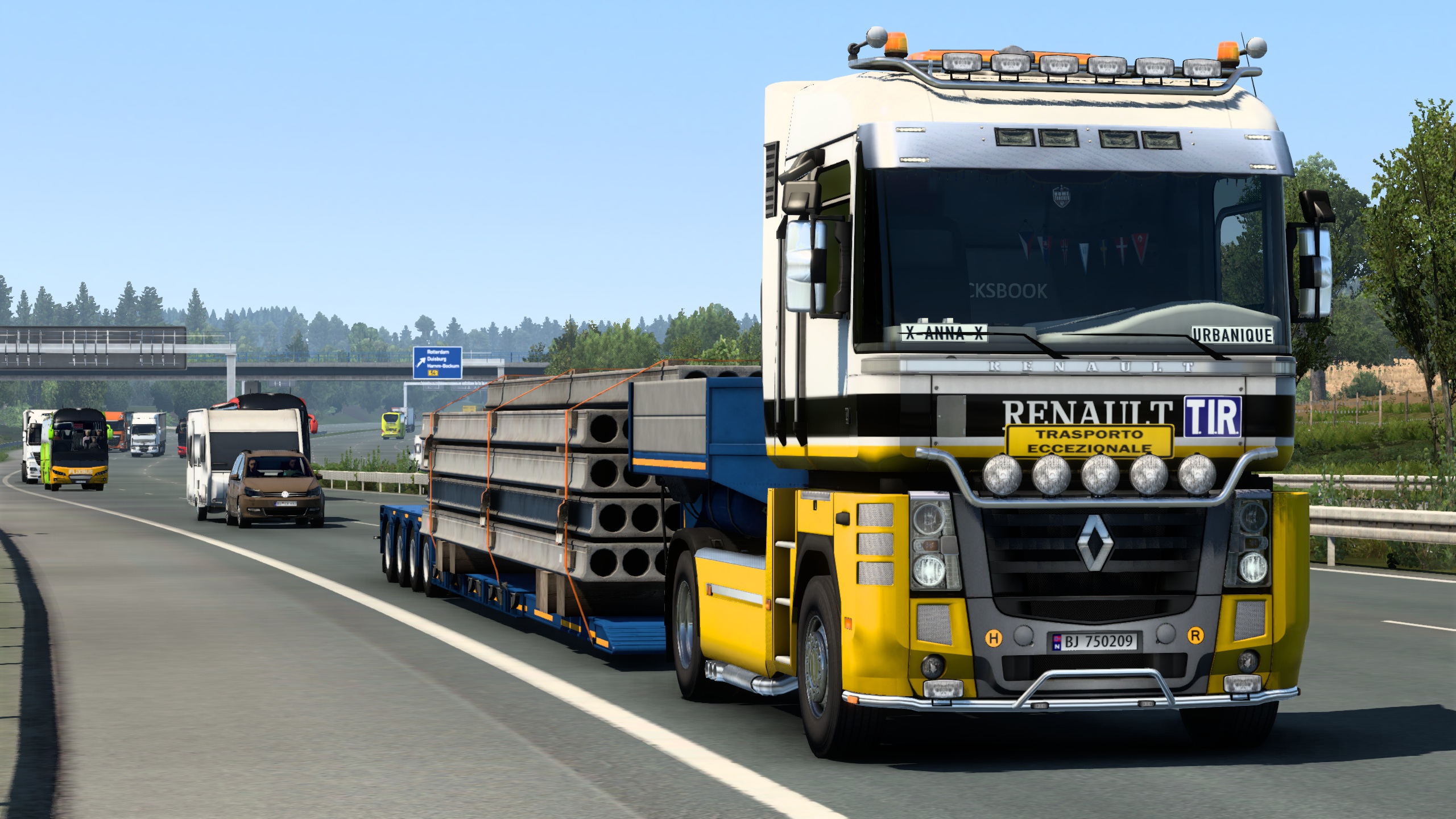 Image by urbanique75