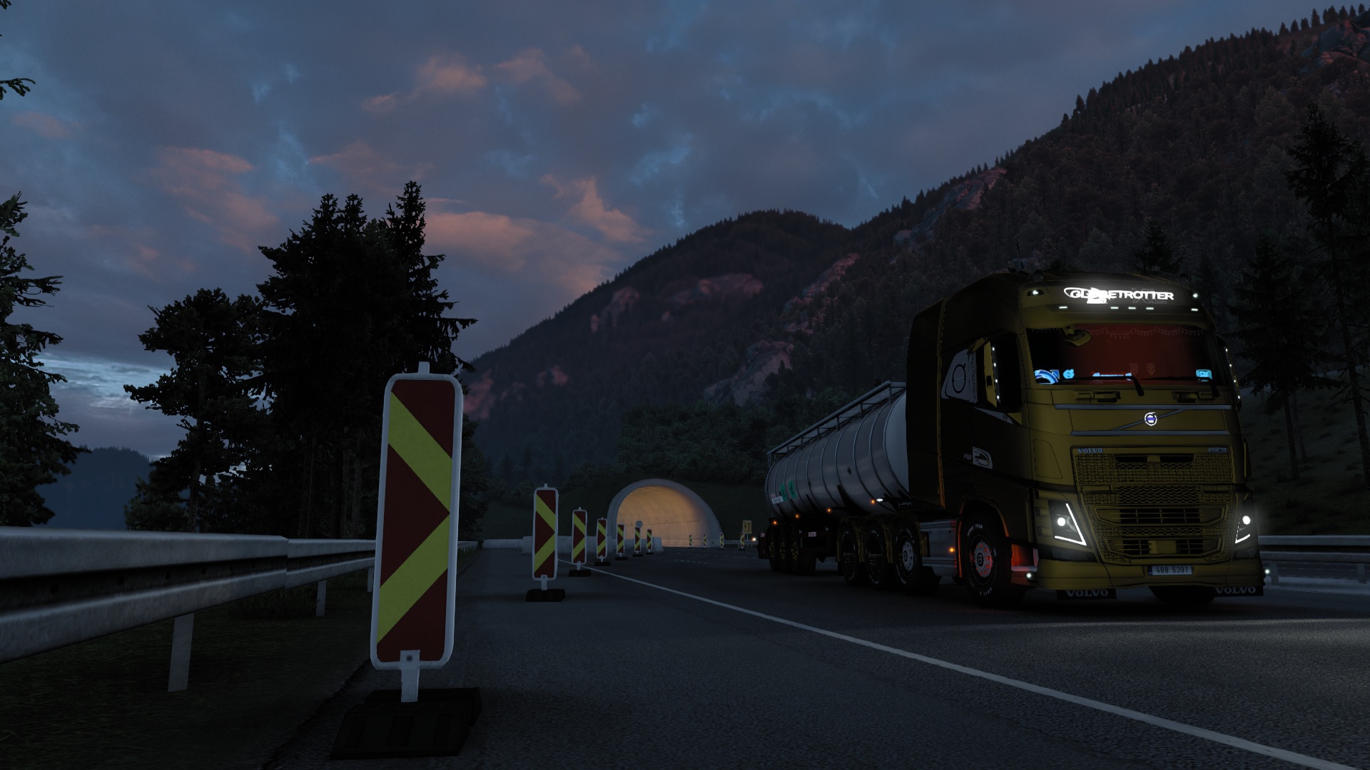 Image by TubewayArmy