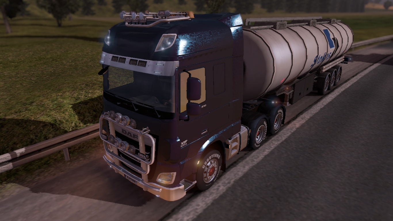 Image by kRAZYdRIVERx720