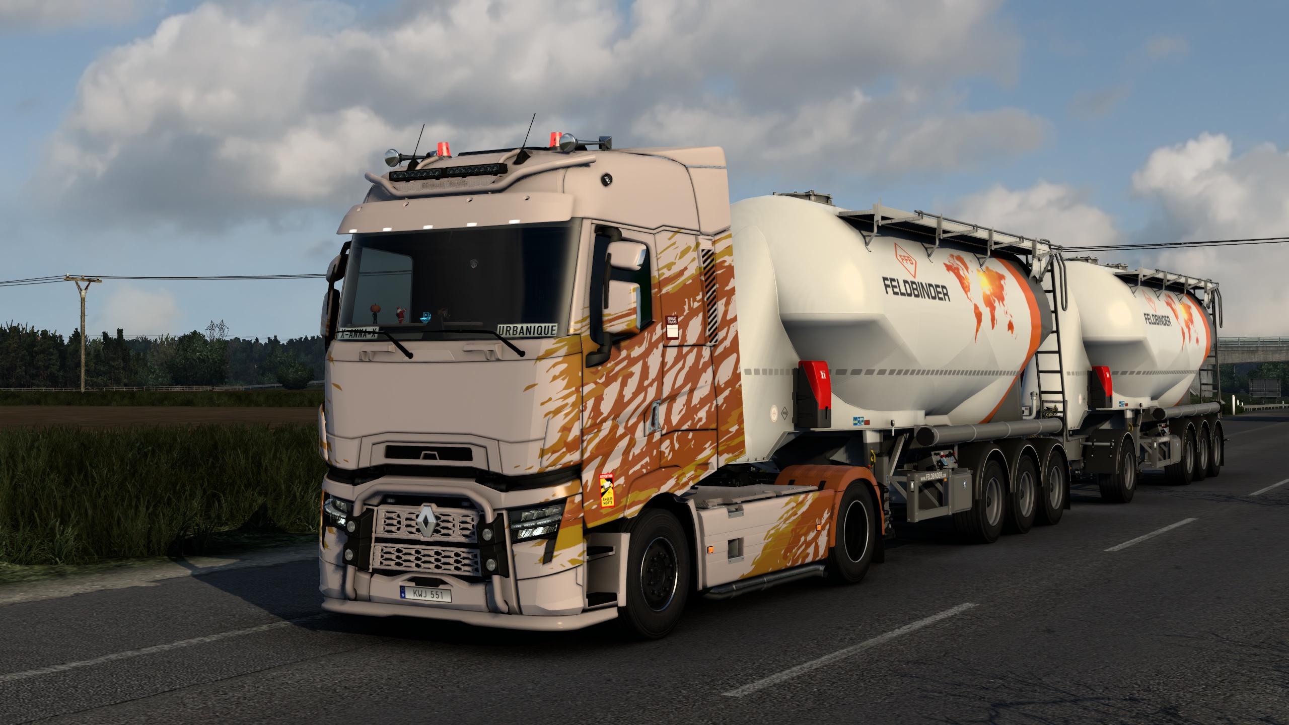 Image by urbanique75