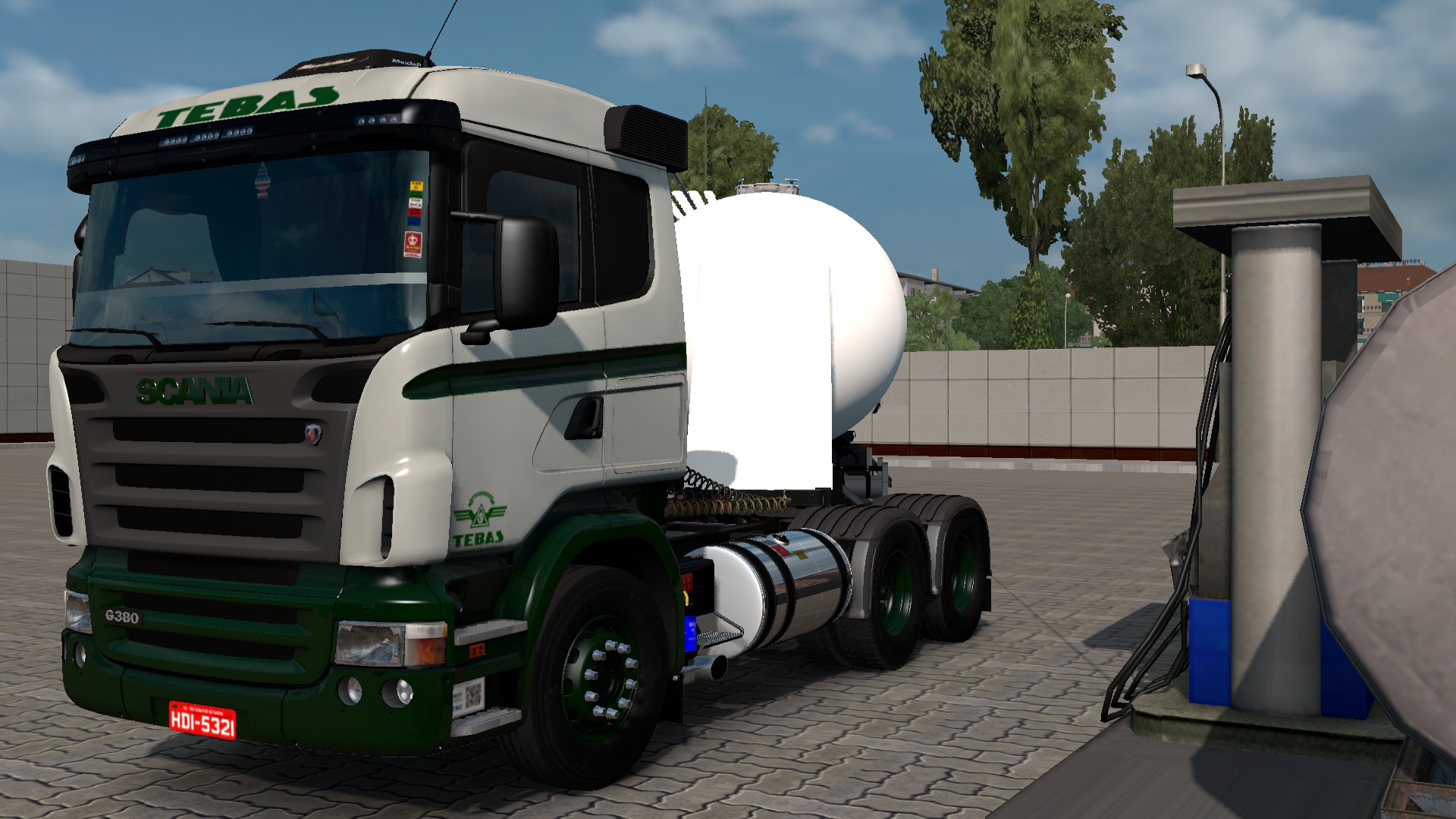 Image by HenriqueTJD