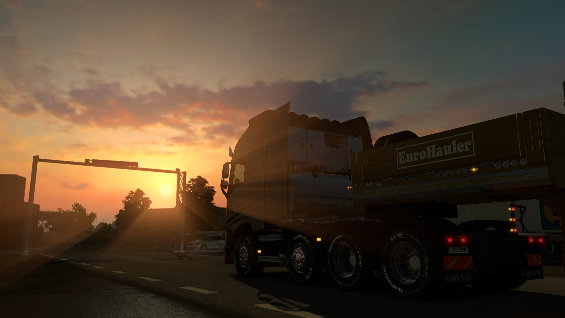 Image by TubewayArmy