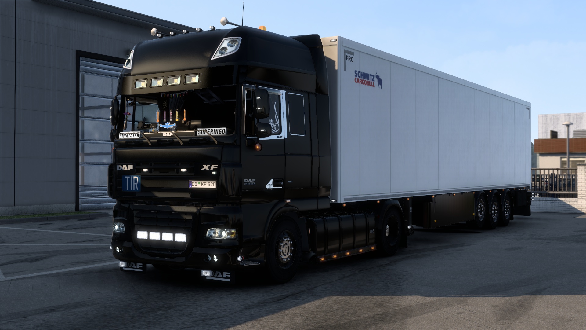 Image by SuperDuperIngo