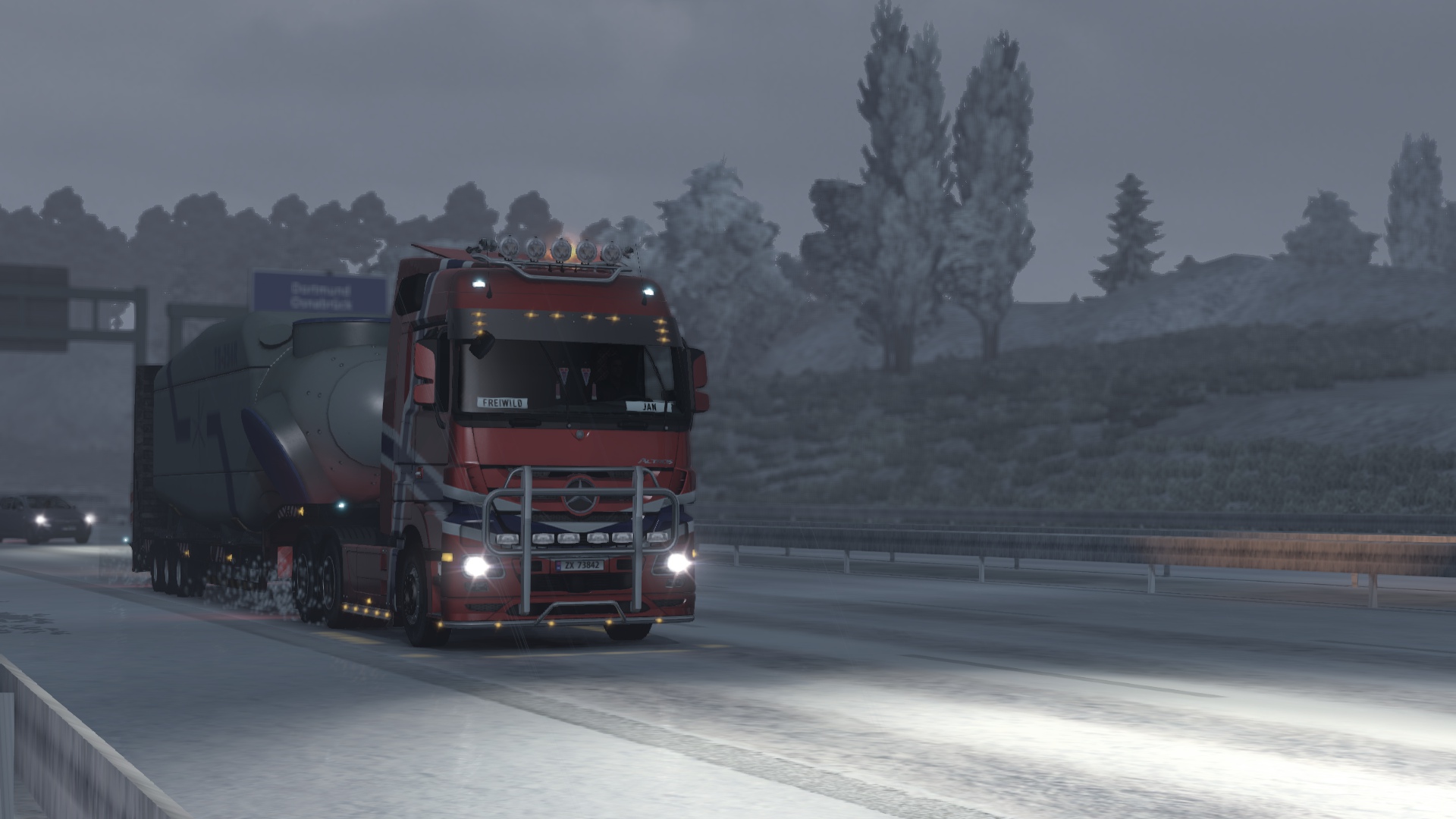 Image by BOEHSERFUCHS