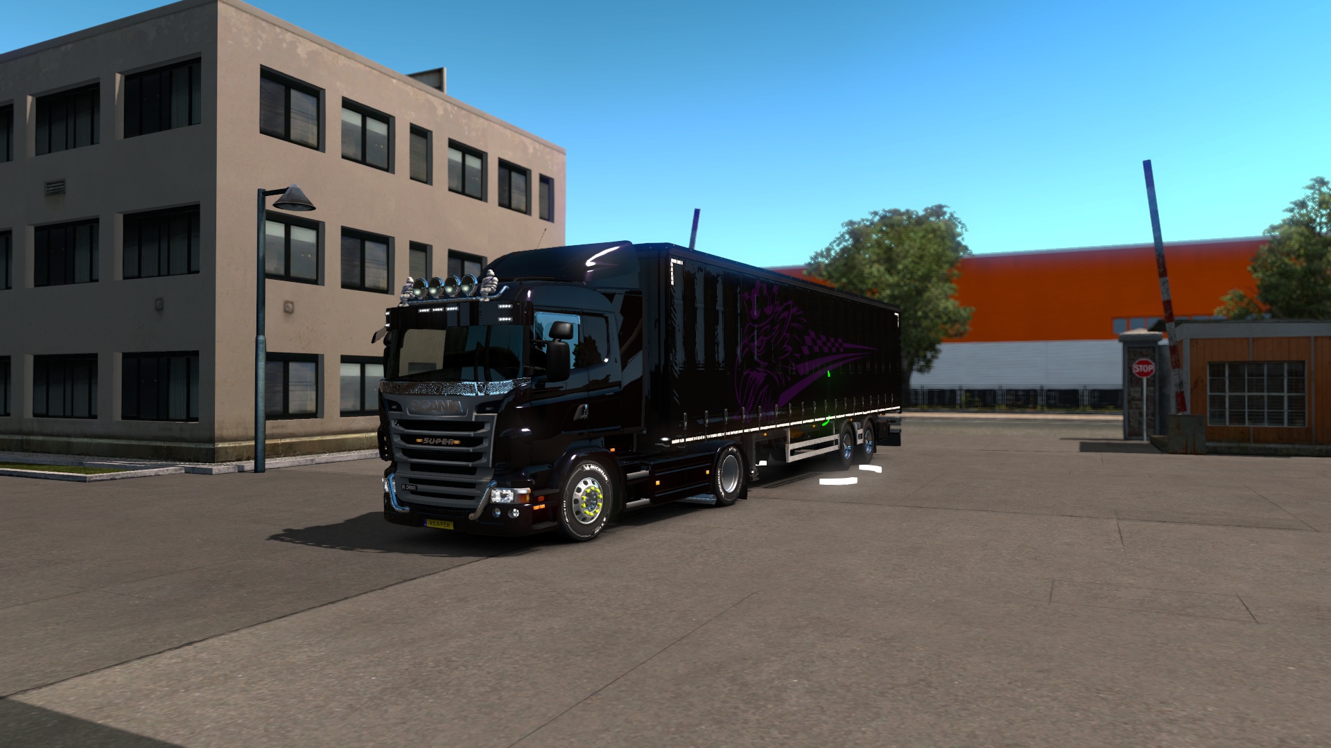 Image by ferrybrizee