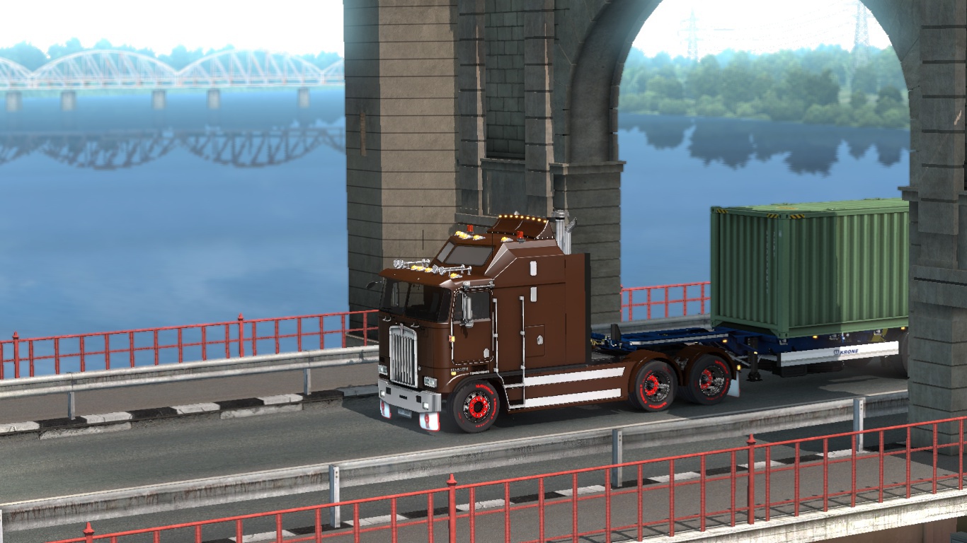 Image by andresbolso11