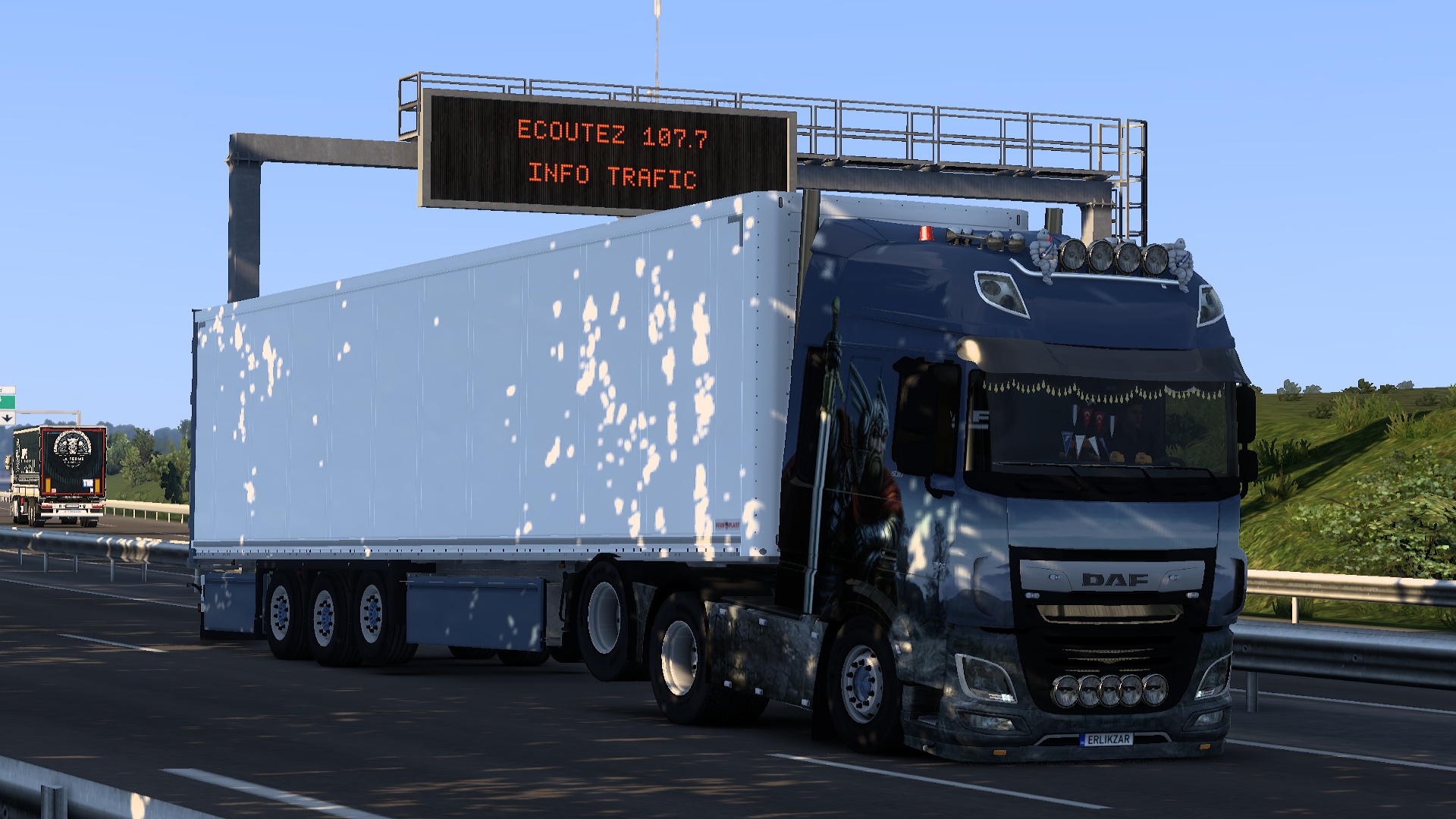 Image by MasqueradeVX