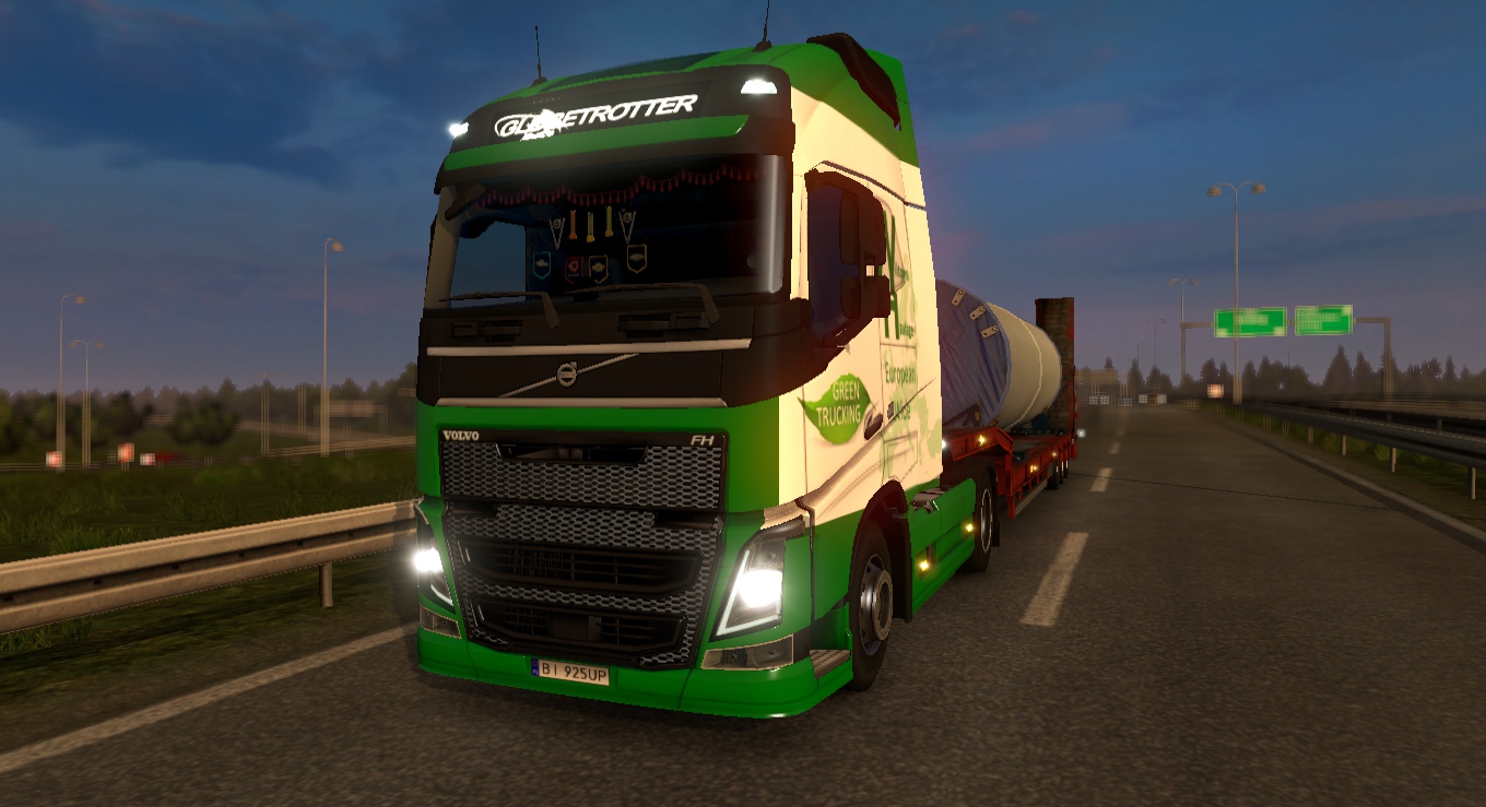 Image by danbyization