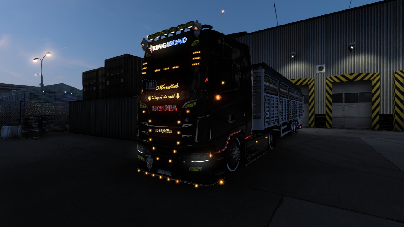 Image by mcavdar95