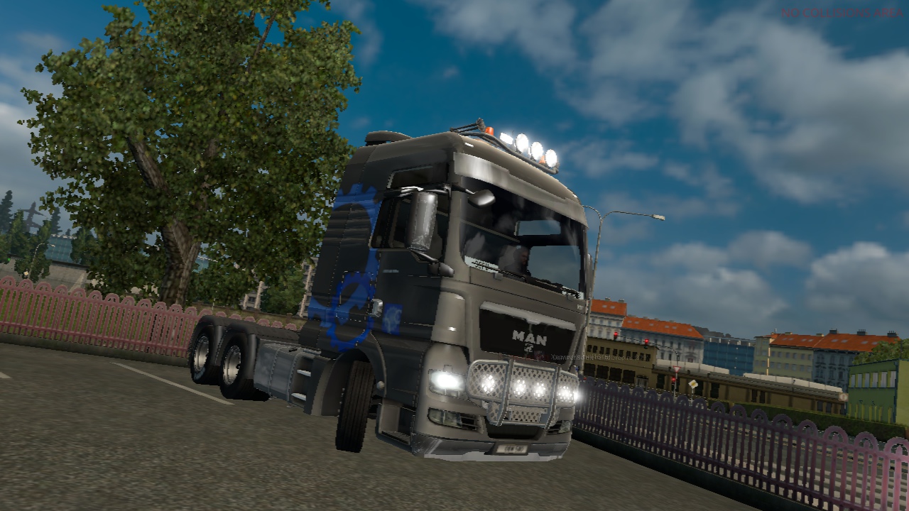 Image by popdragos39