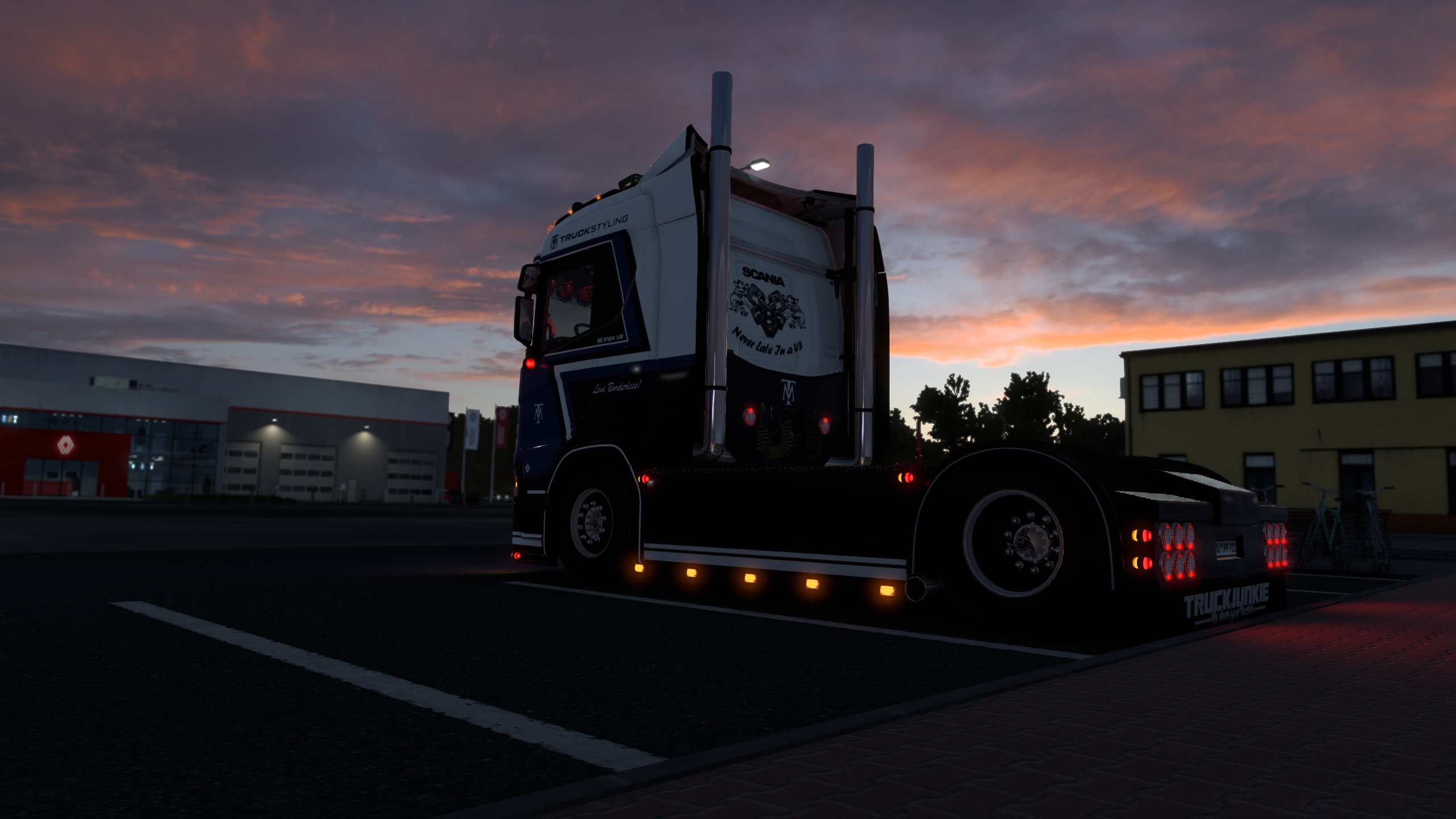 Image by leojamli007