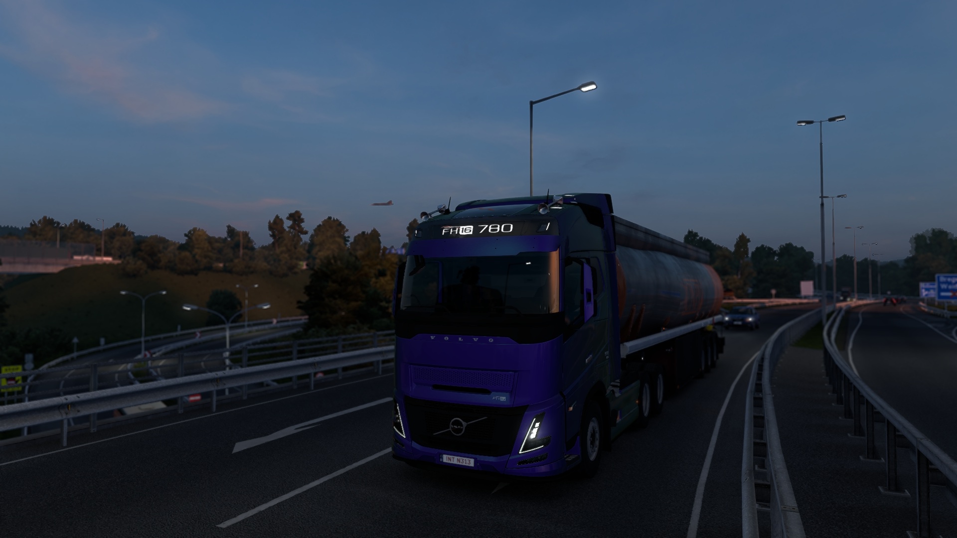 Image by SamuelSimamora