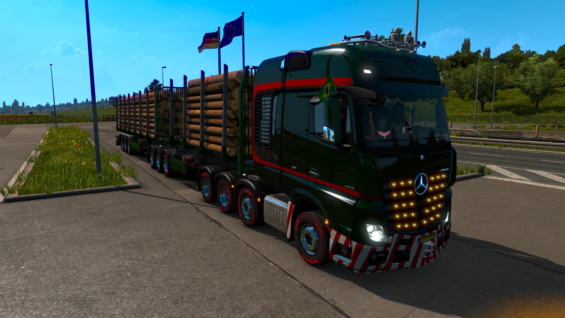 Image by VoltaireBaiano