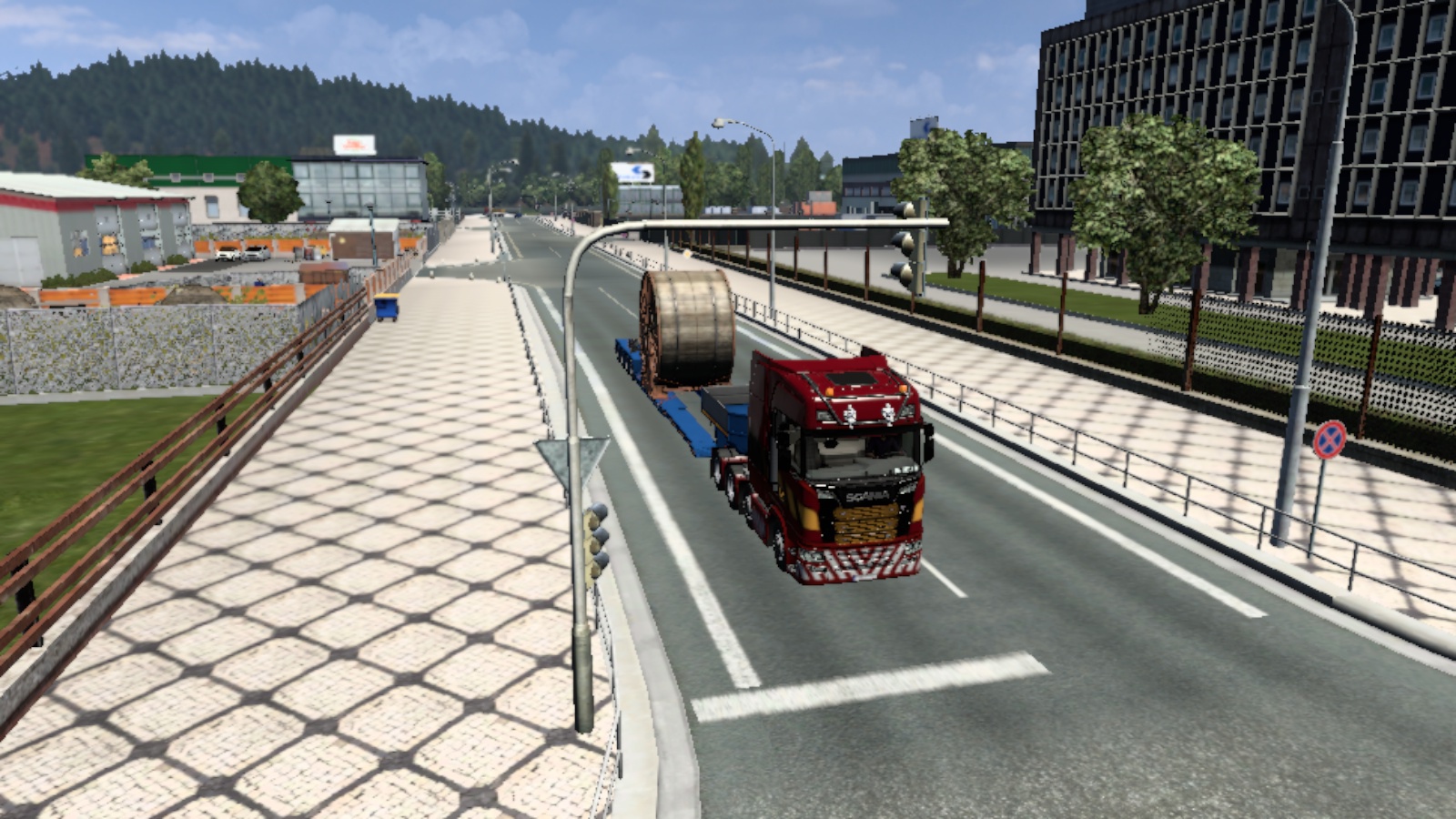 Image by thomasthamrt