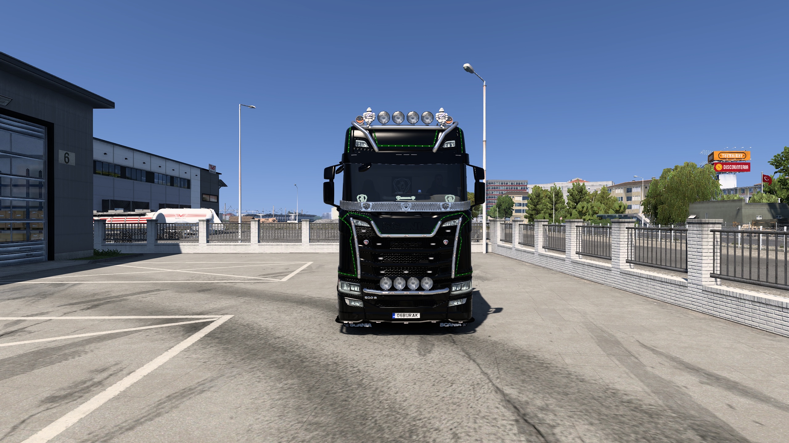 Image by TARANTULALAR