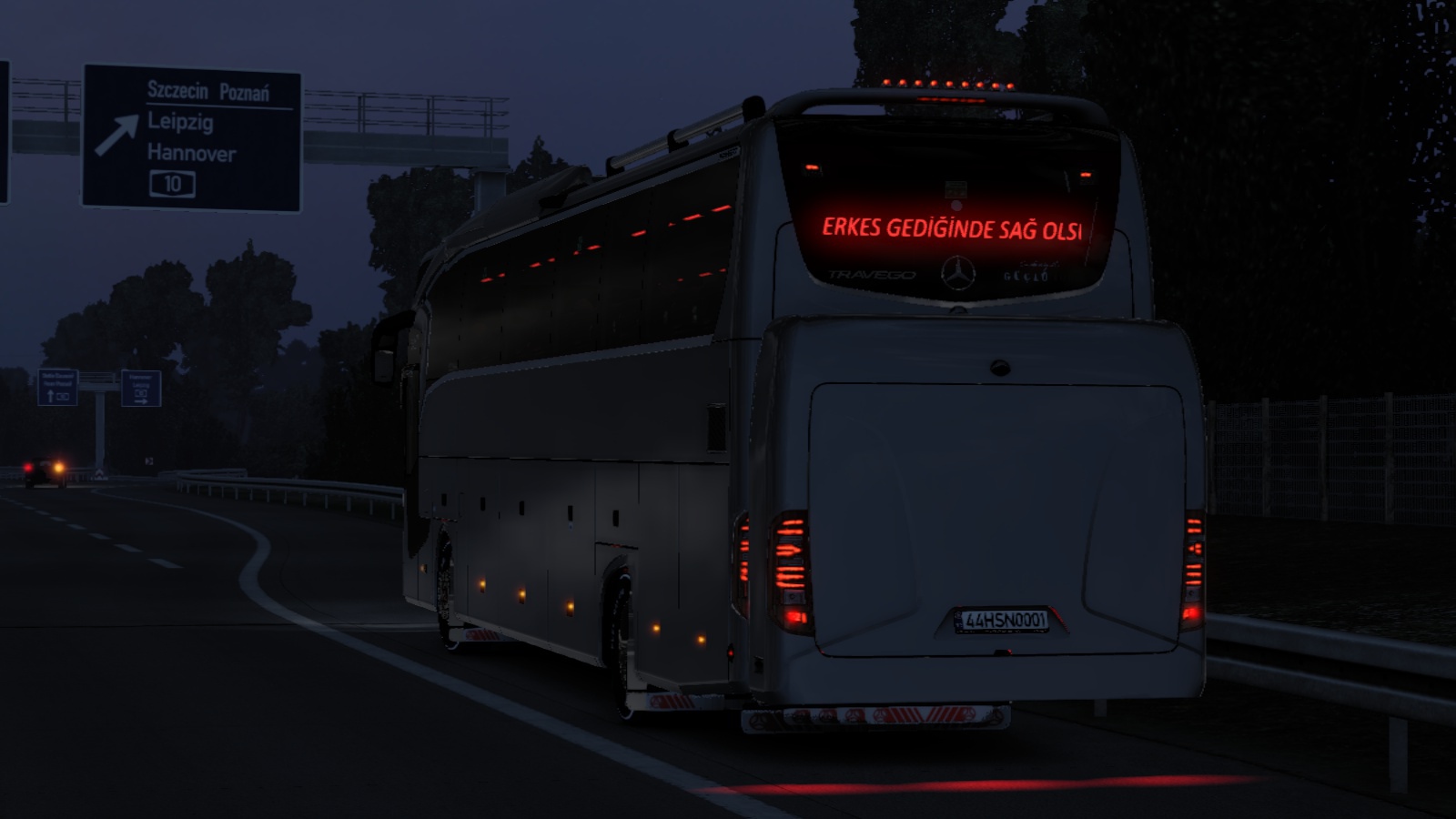 Image by wgenzo